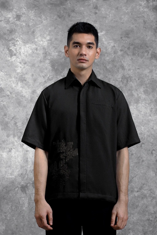 Image of Kemeja Bordir Renjana Lengan Pendek Bayang