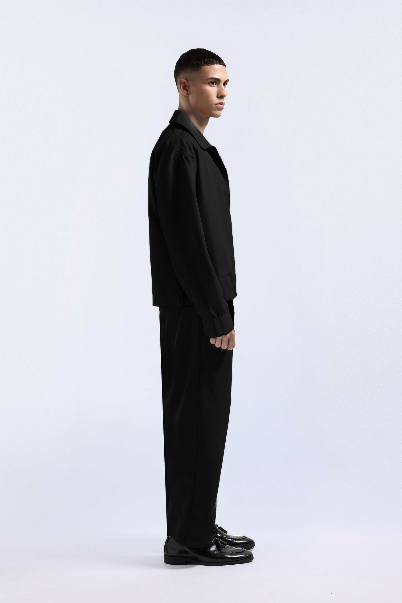 Ripform Jacket Black