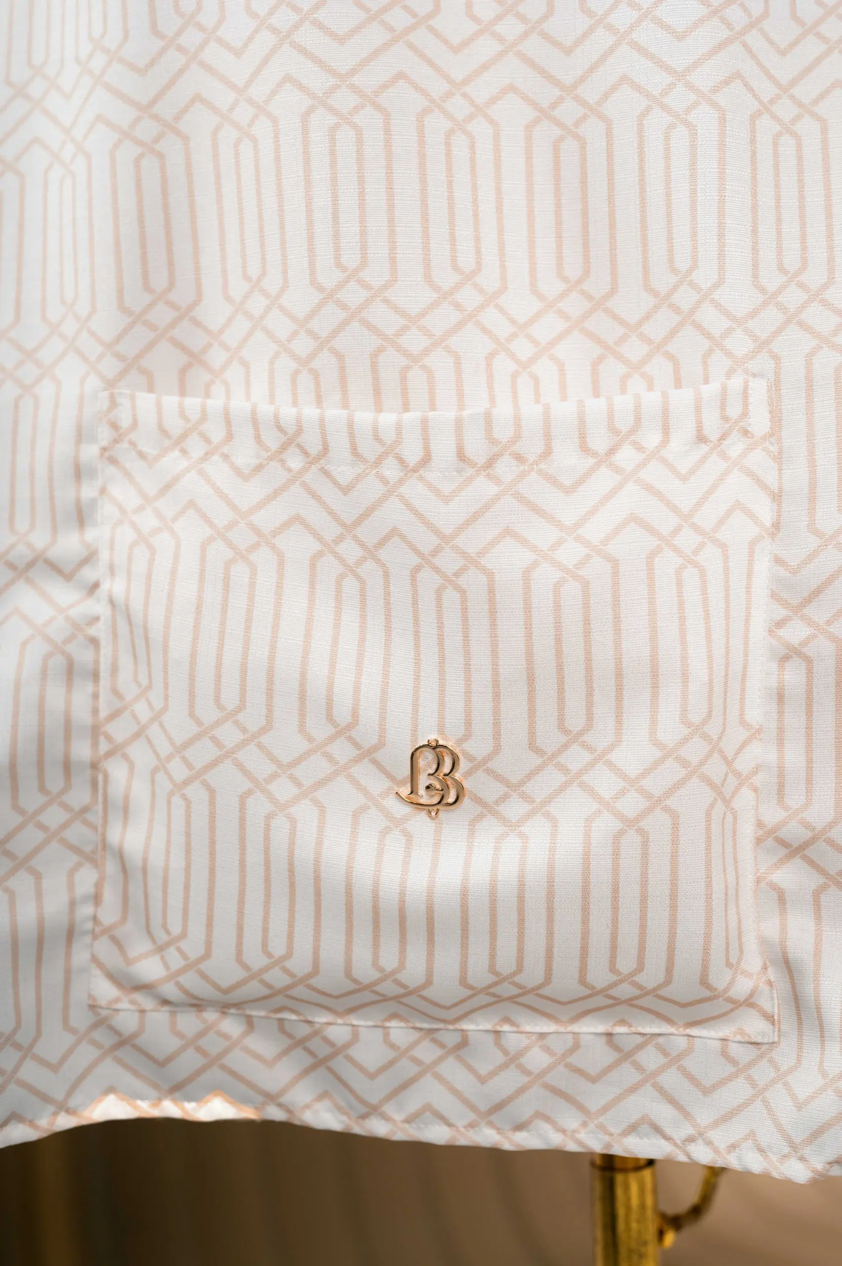 SERENE NURSING APRON WHITE