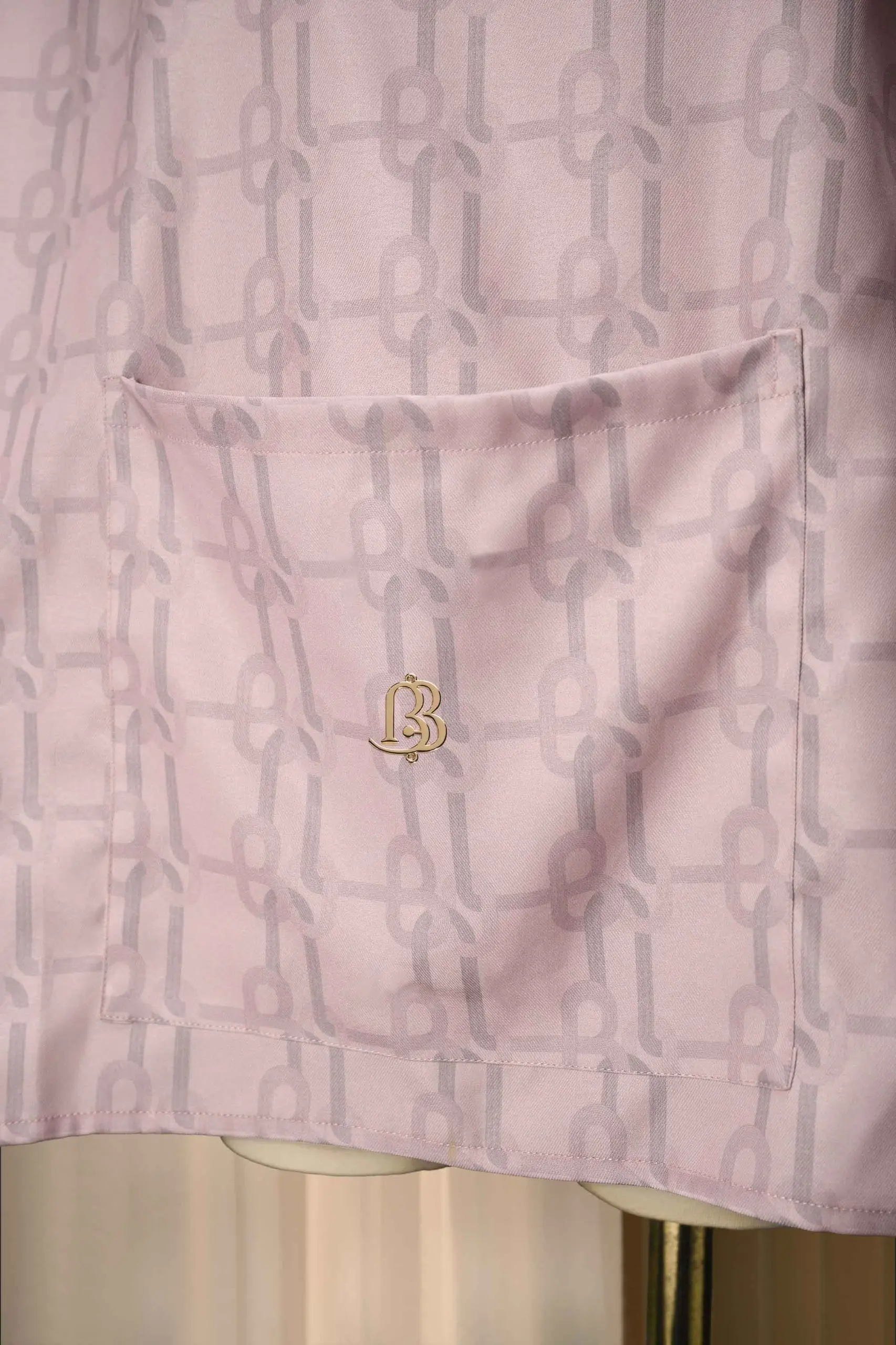 SIENNA NURSING APRON BLOSSOM