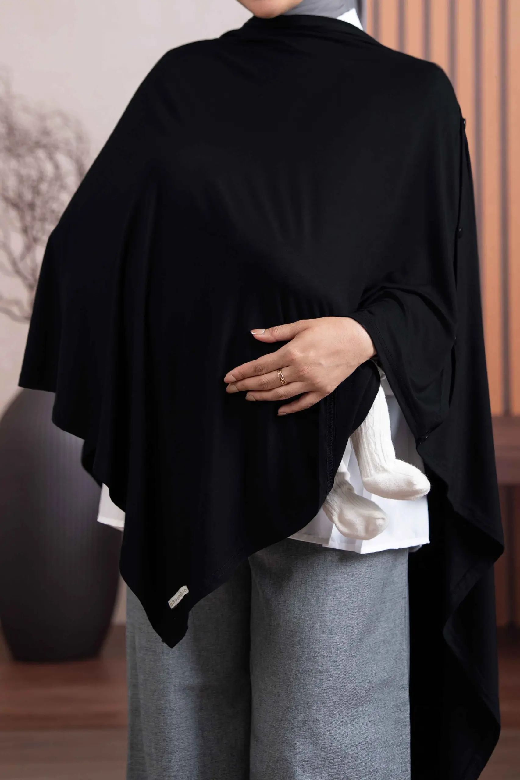 SIMPLY NURSING APRON FULL COVER PURE BLACK