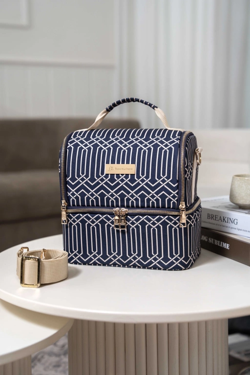 Image of SERENE COOLER BAG MIDNIGHT