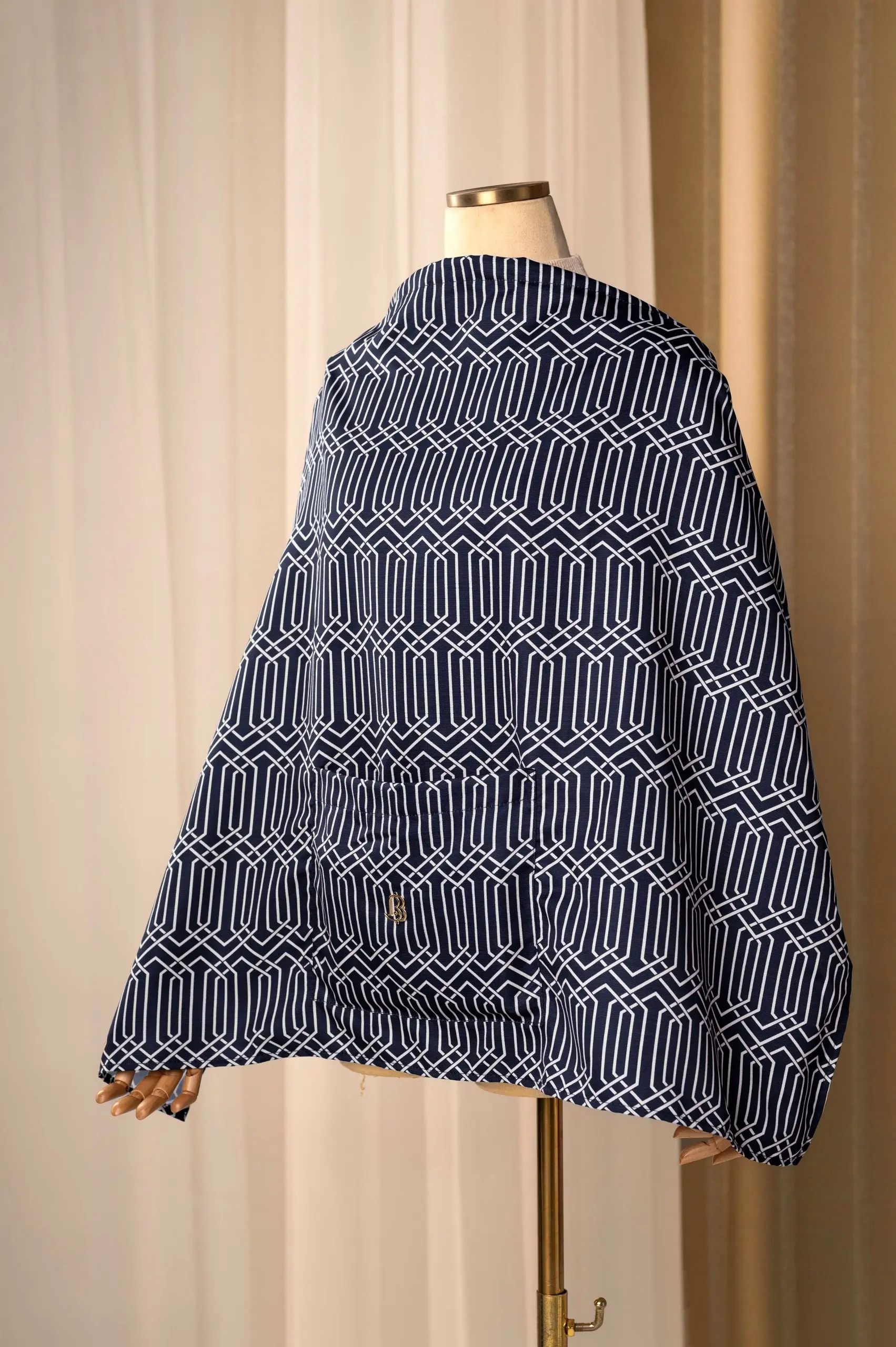 SERENE NURSING APRON MIDNIGHT