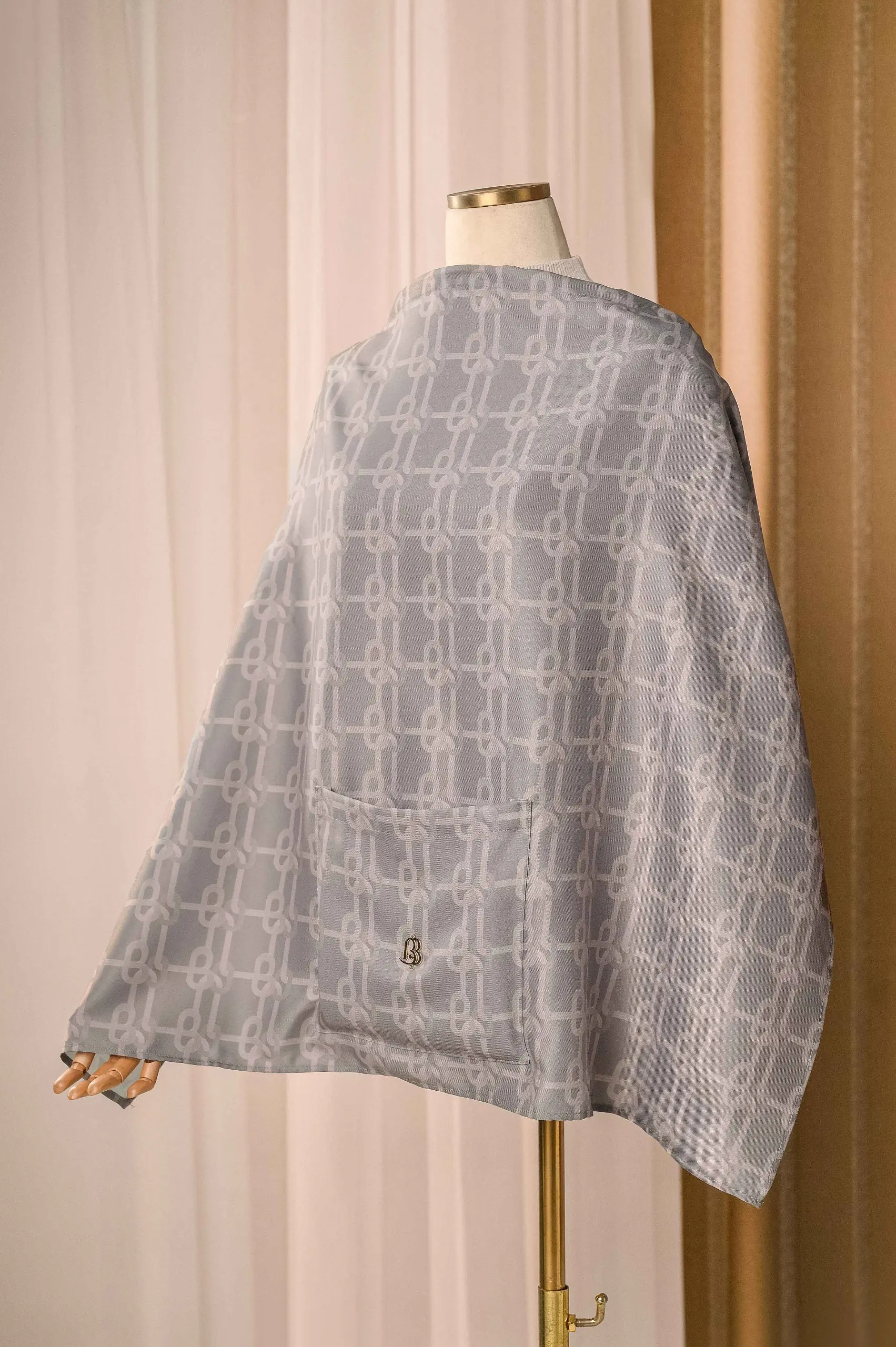 SIENNA NURSING APRON MOSS GREEN