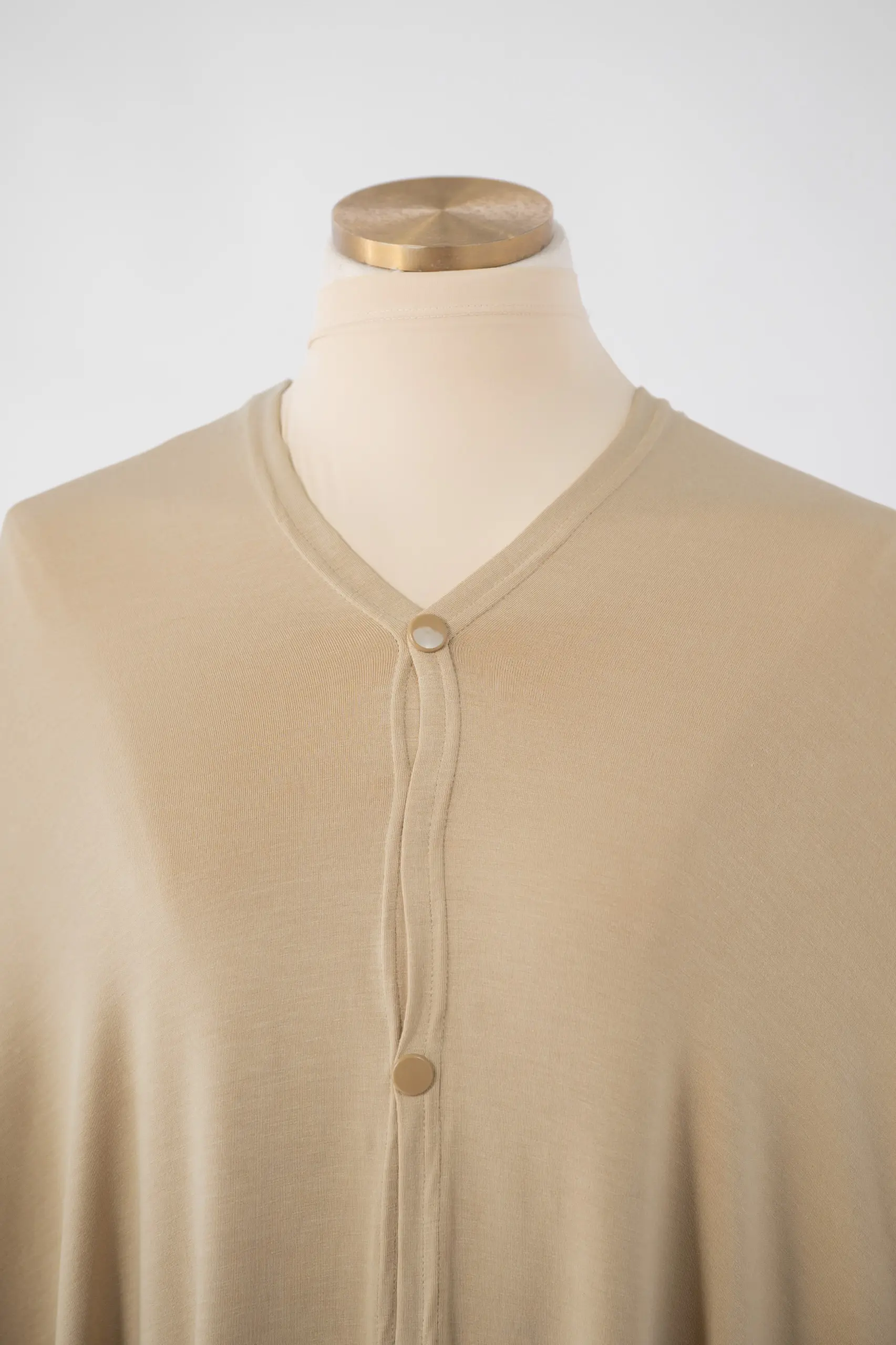 SIMPLY NURSING APRON TENCEL FULL COVER BEIGE