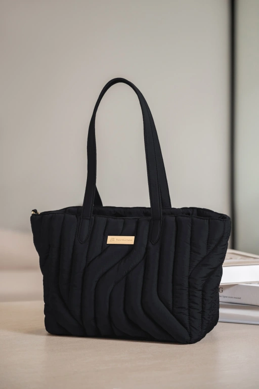 Image of BUNNY TOTEBAG VOL.2 ONYX