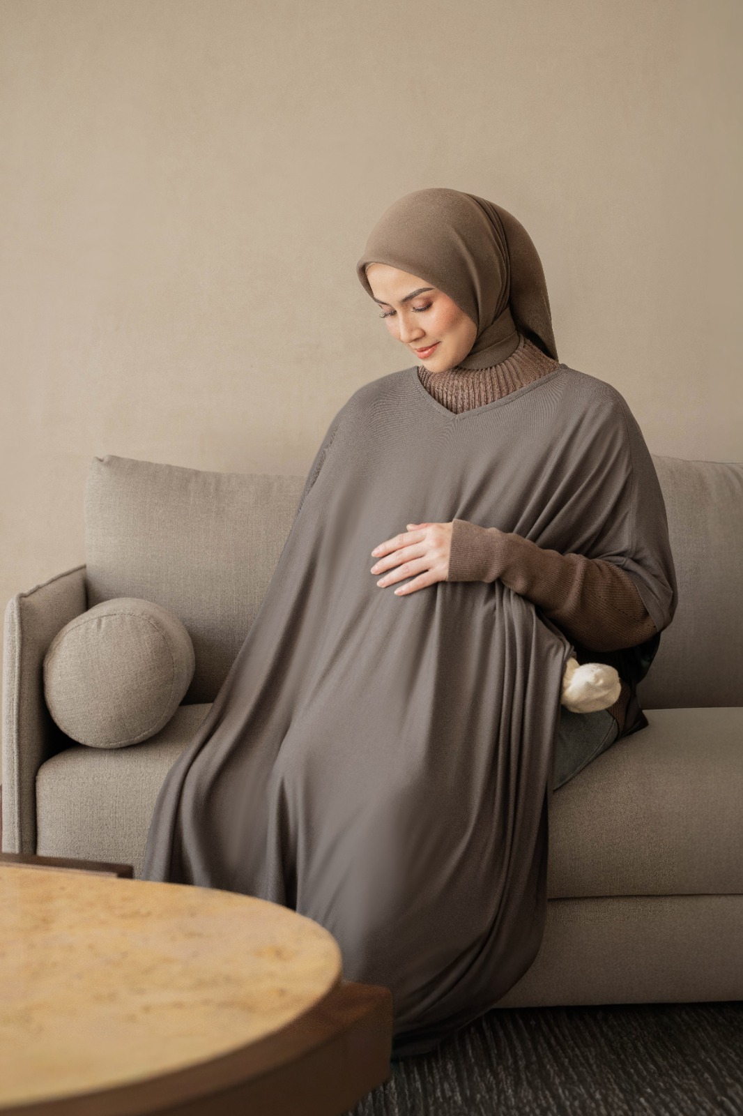 SOLANA NURSING COVER TAUPE