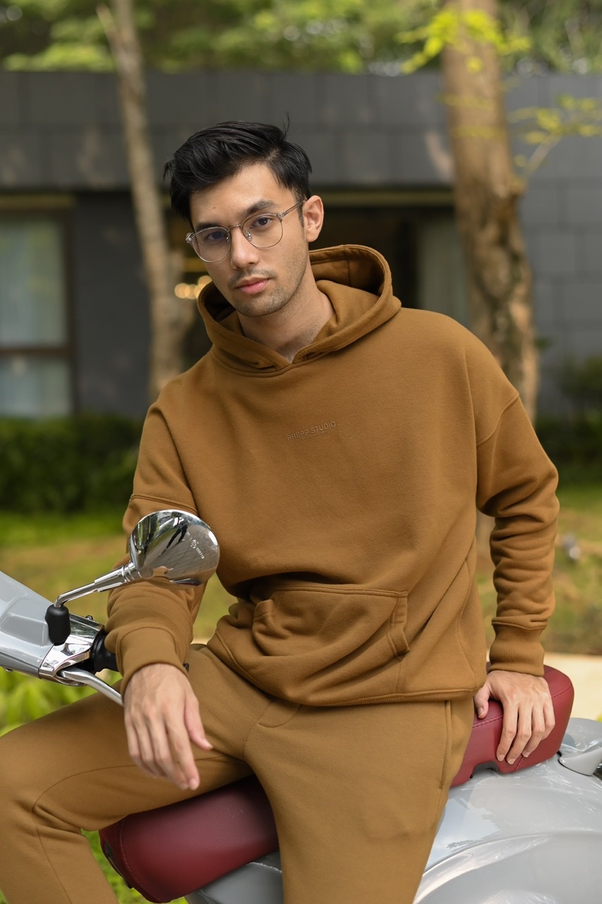 PREPP SIGNATURE HOODIE BROWN