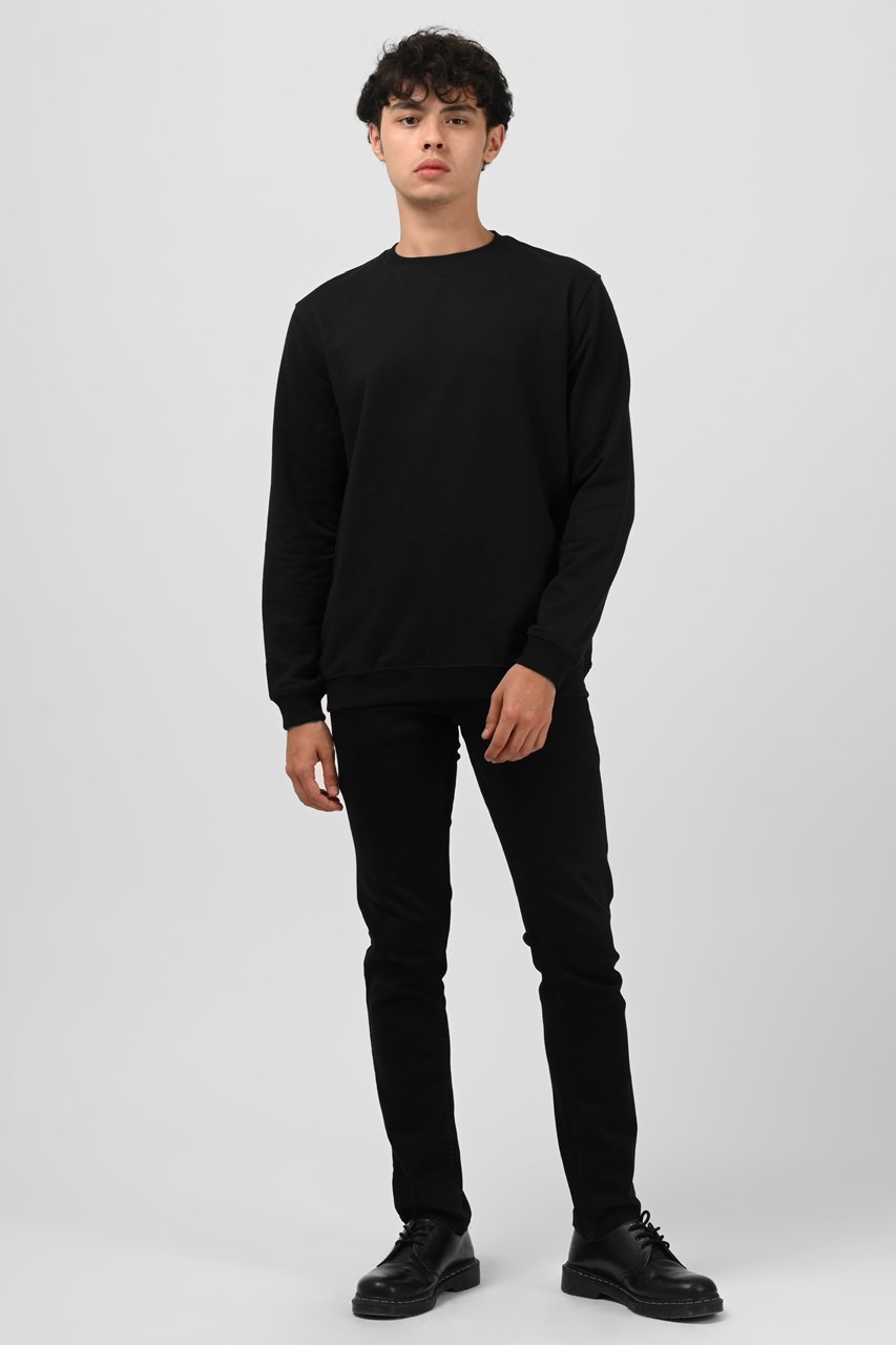 LEEDS SWEATSHIRT IN BLACK