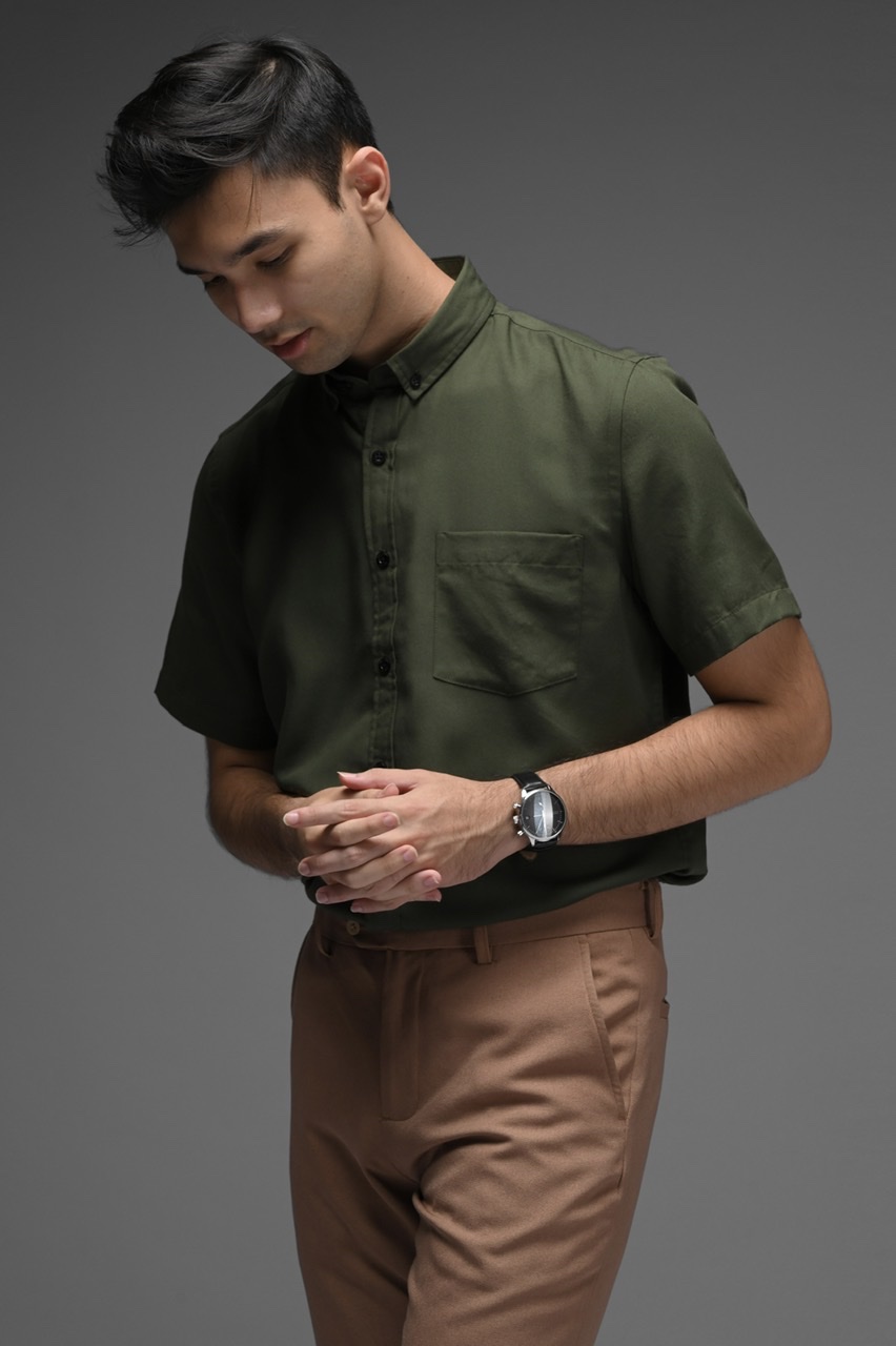 EXETER BLACK BUTTON SHORT SLEEVE SHIRT RIFLE GREEN