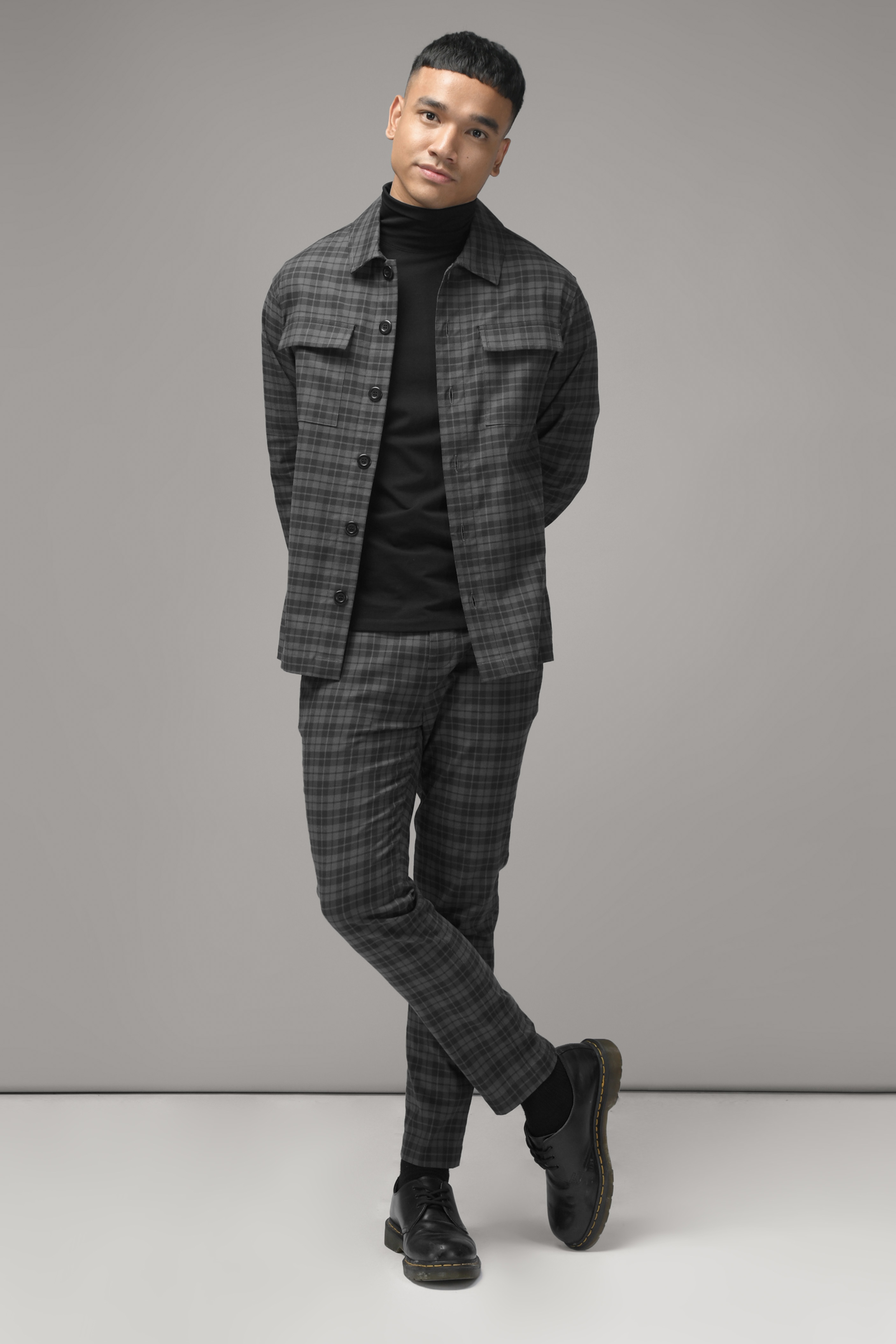 ROYAL TARTAN JACKET GREY ON BLACK