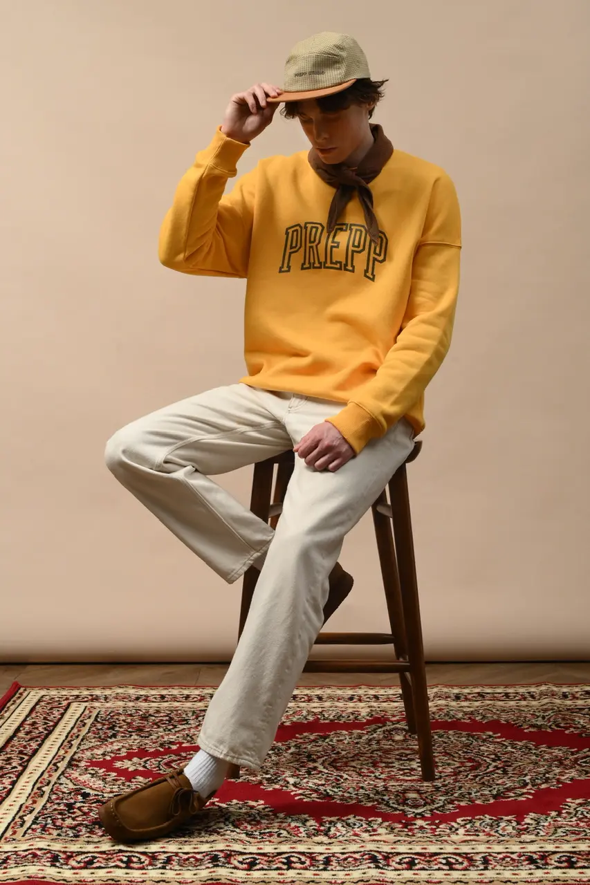 COLLEGIATE SWEATSHIRT YELLOW