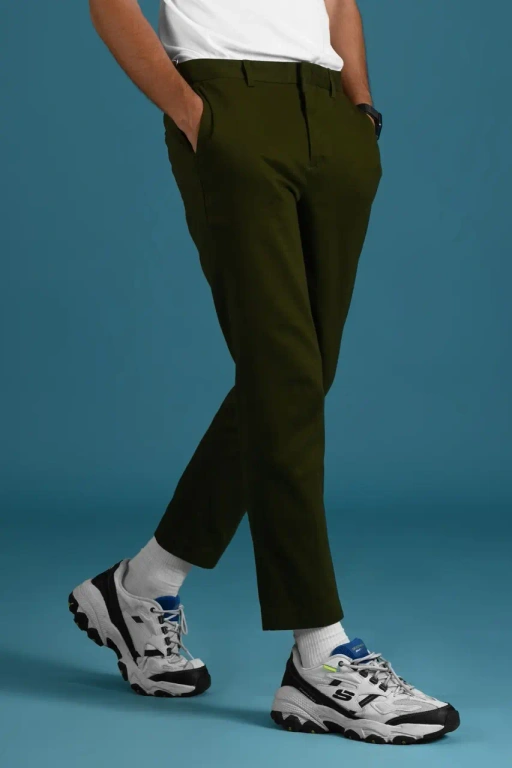 Image of ULTIMATE CHINOS PANTS ARMY