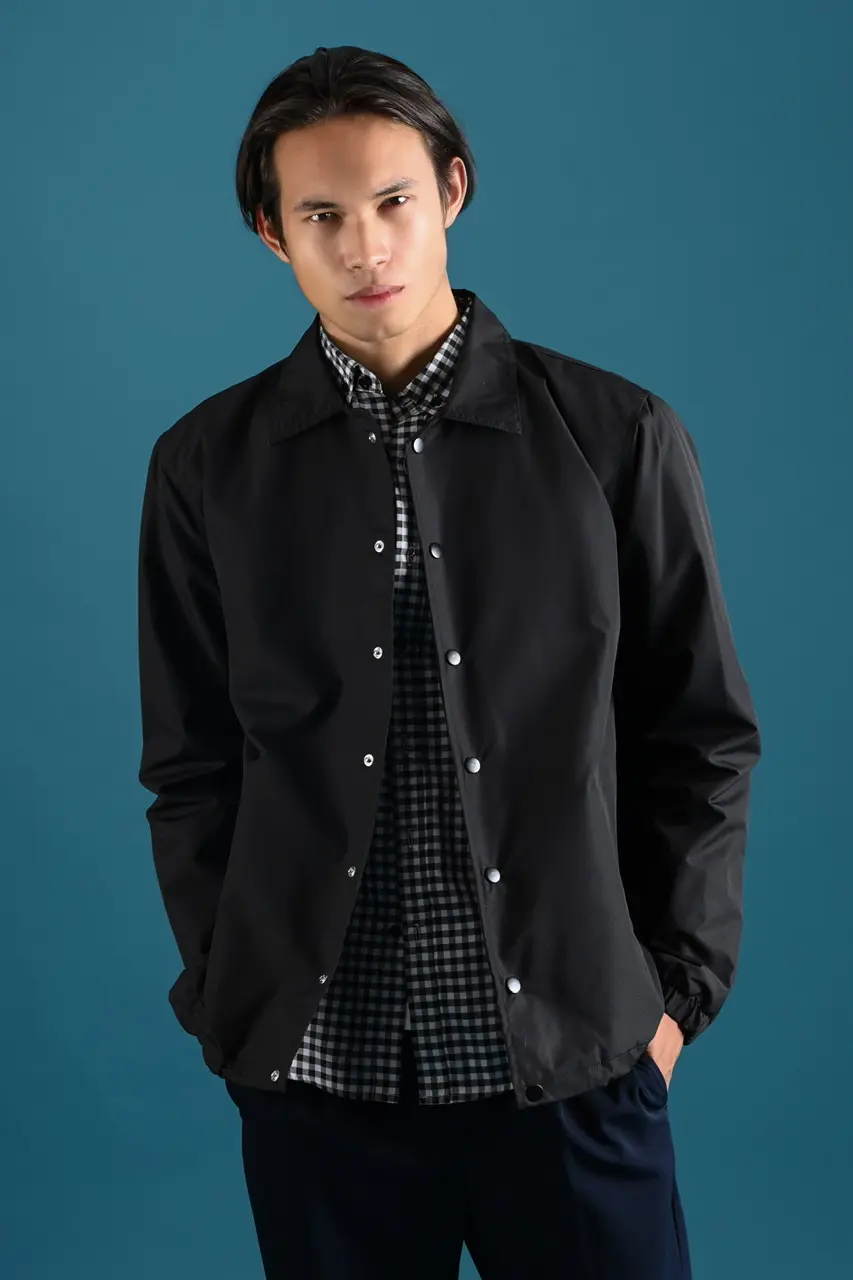ULTIMATE COACH JACKET BLACK