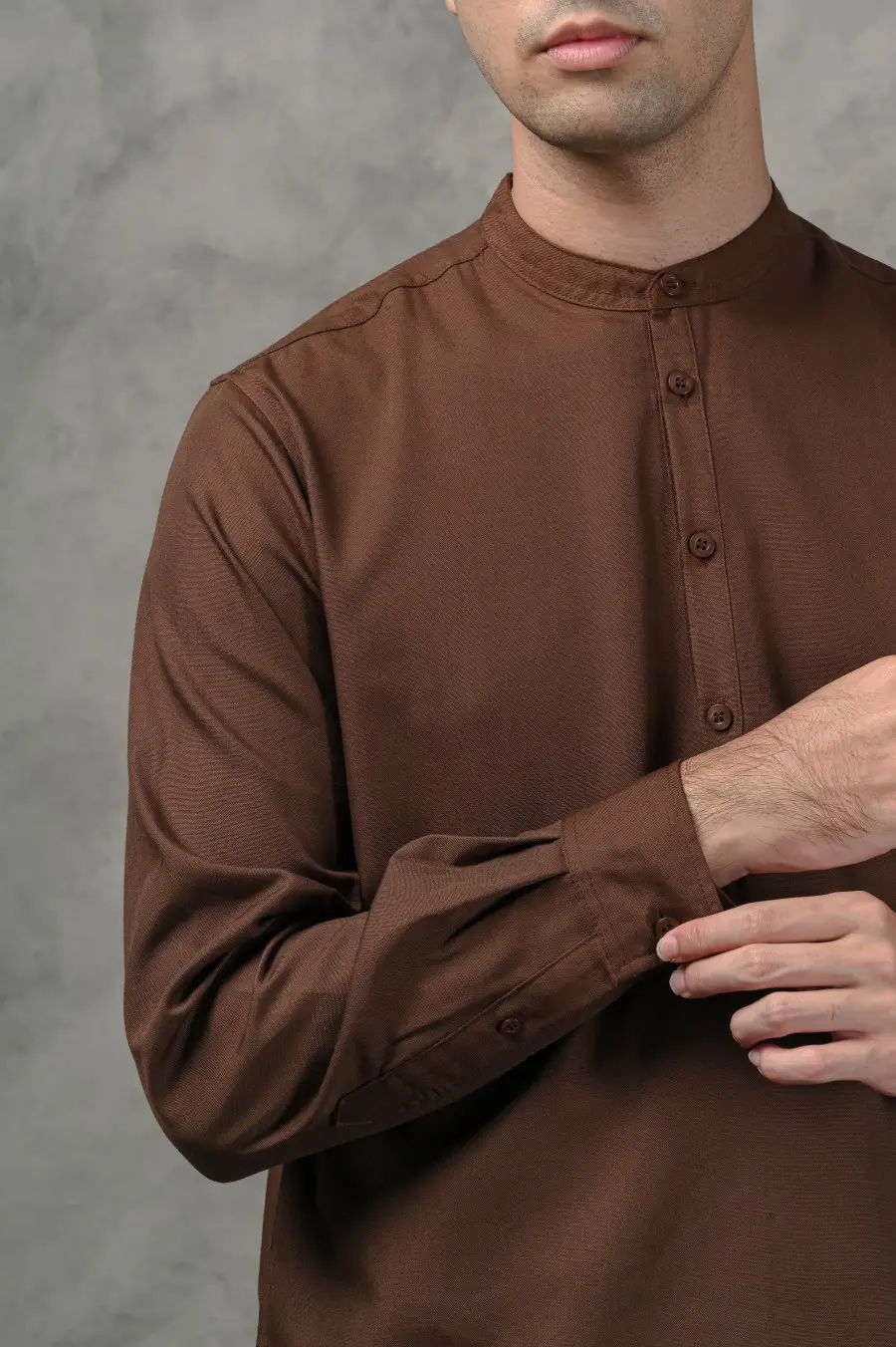 NOAH MODEST SHIRT DARK BROWN
