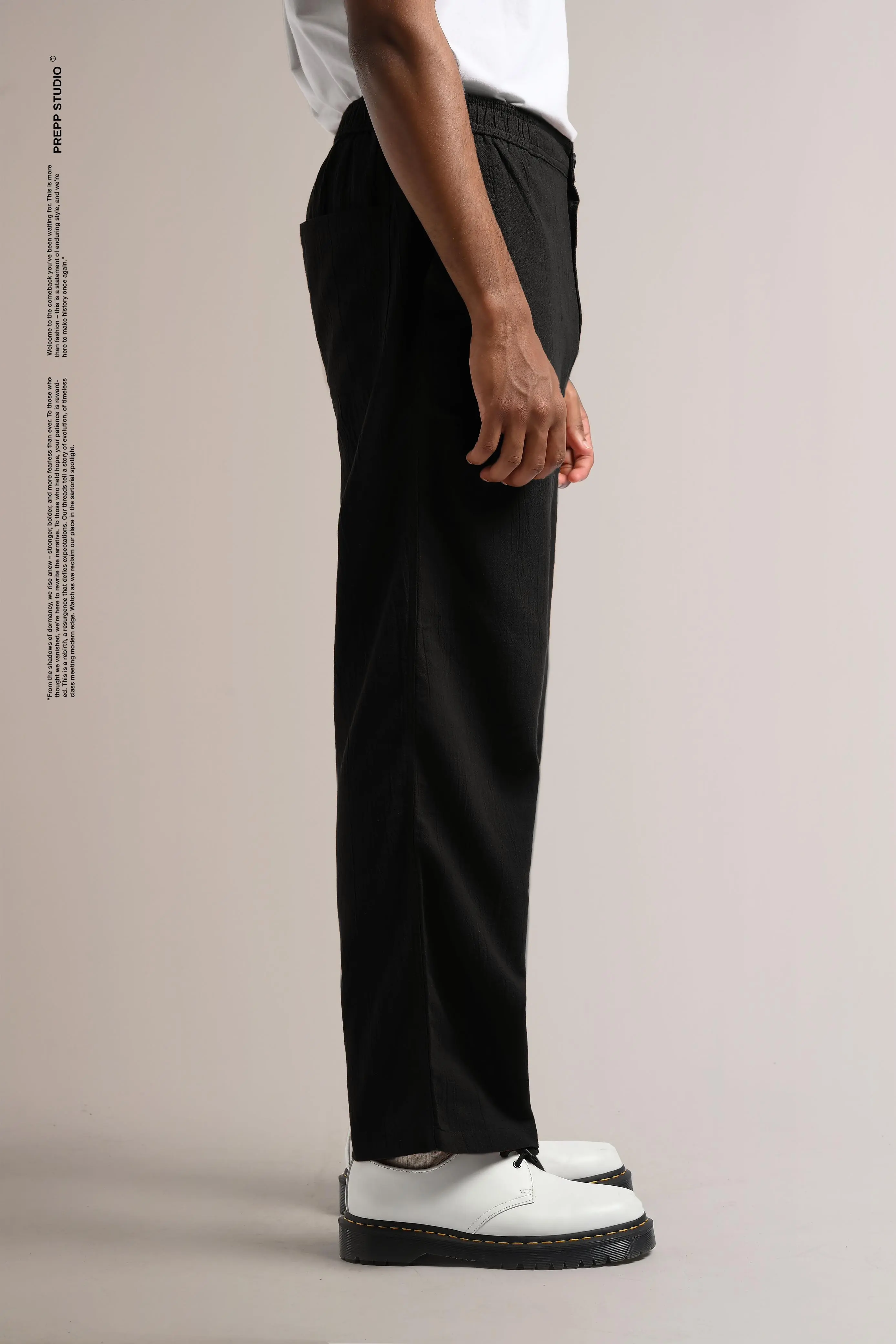 CORRUGATE CRINKLE PANTS BLACK