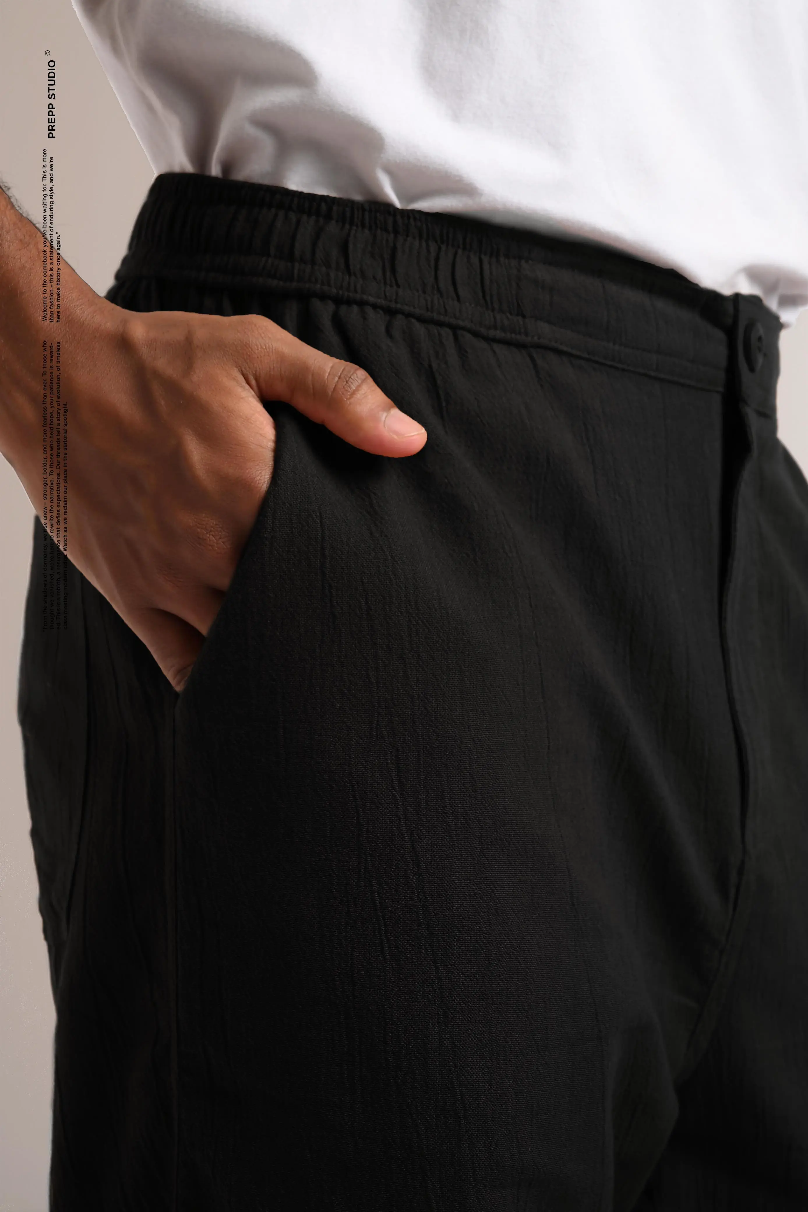 CORRUGATE CRINKLE PANTS BLACK
