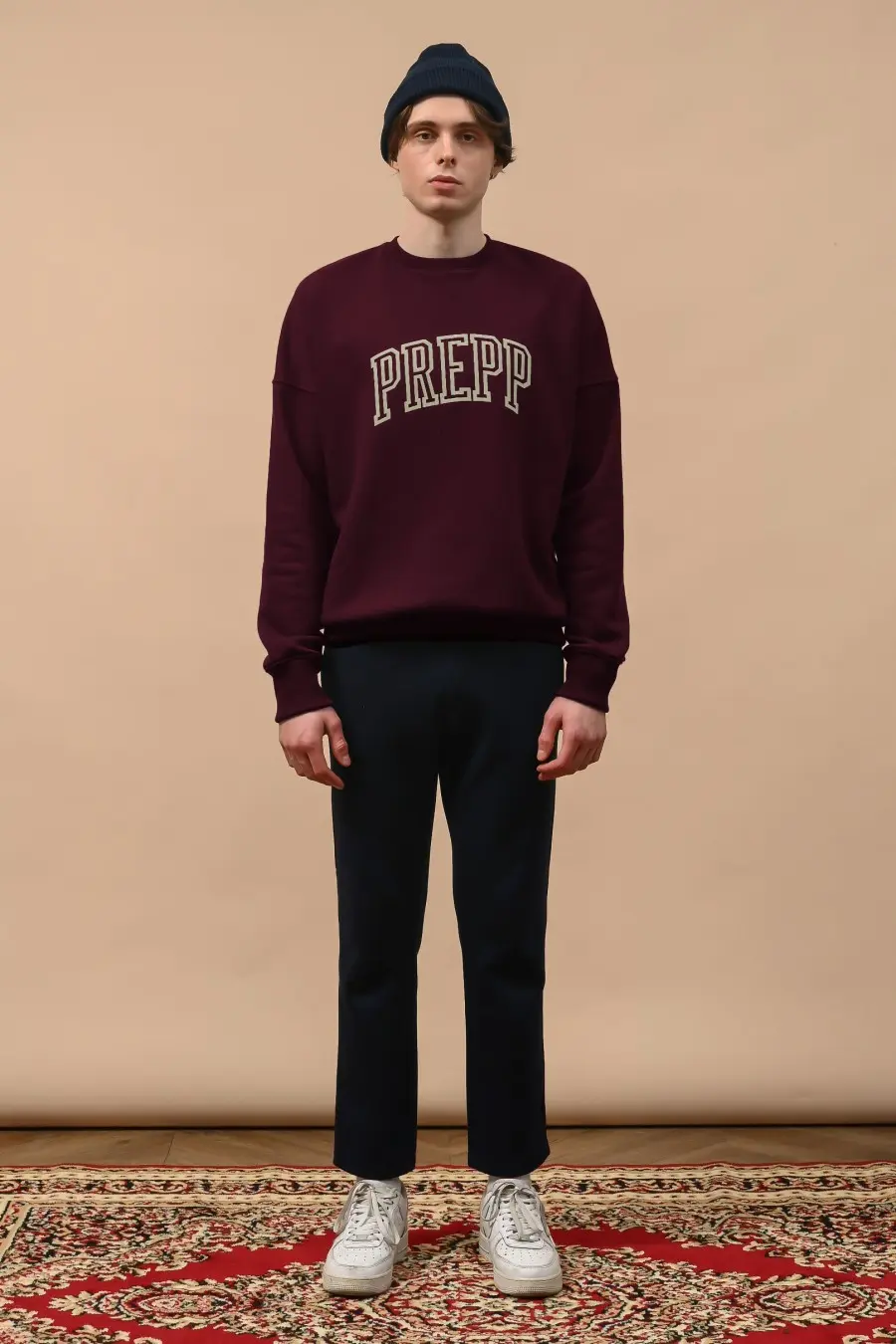 COLLEGIATE SWEATSHIRT MAROON
