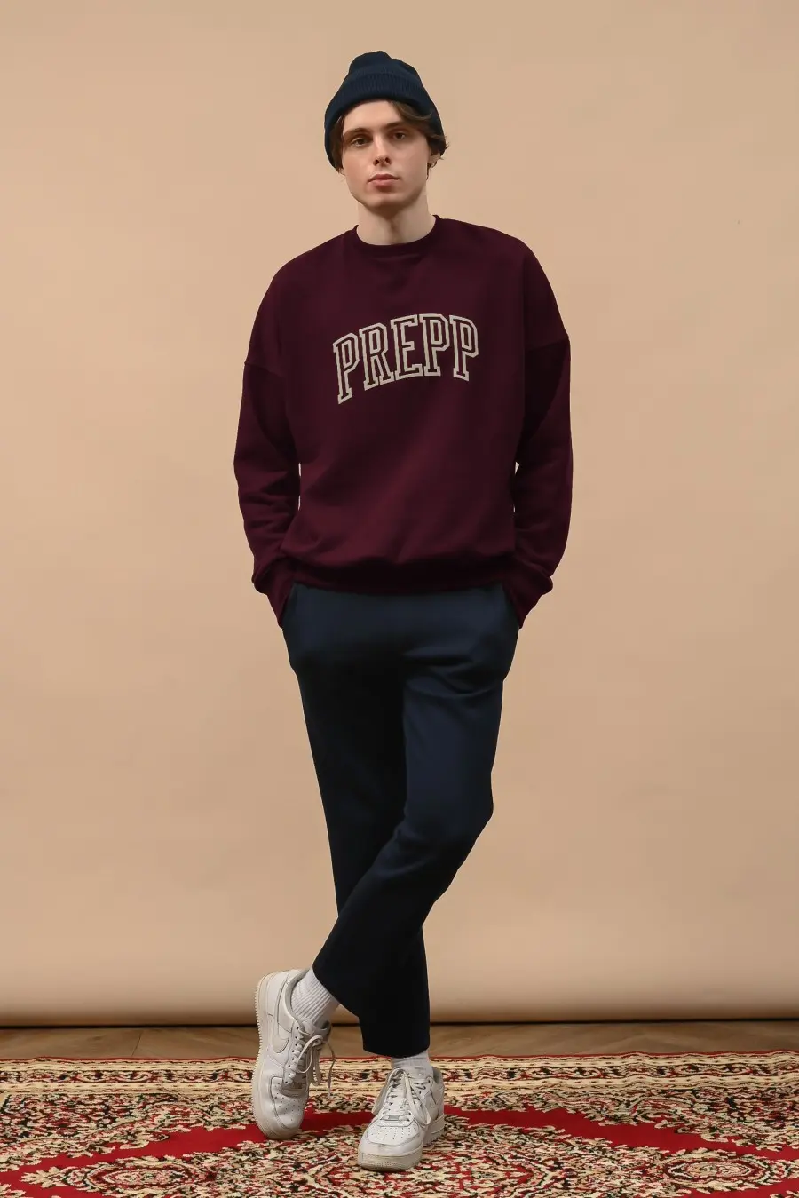 COLLEGIATE SWEATSHIRT MAROON