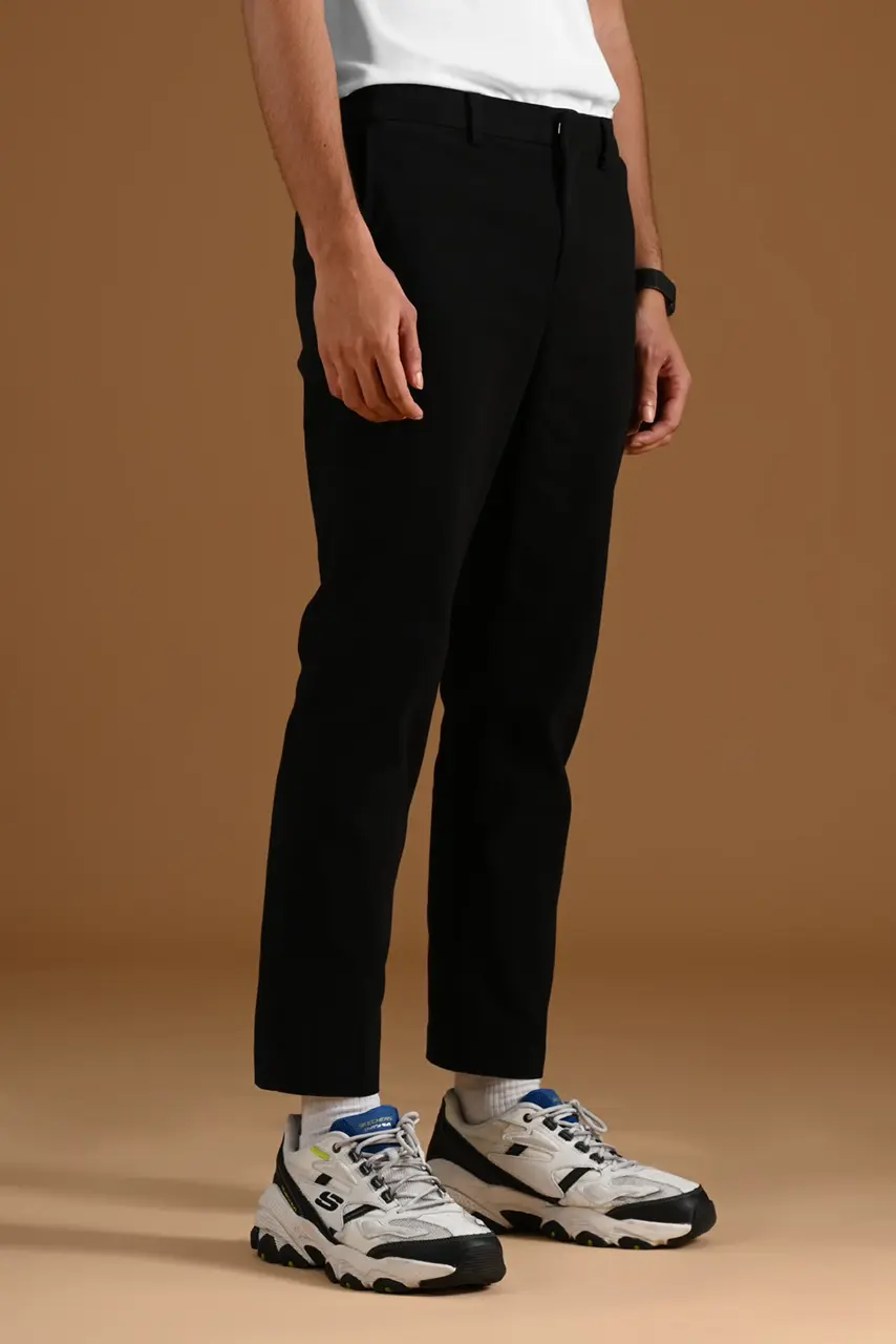 ULTIMATE CHINOS PANTS BLACK