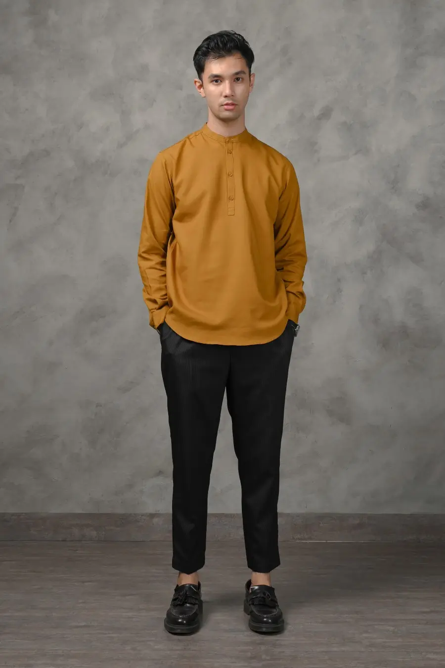 NOAH MODEST SHIRT MUSTARD