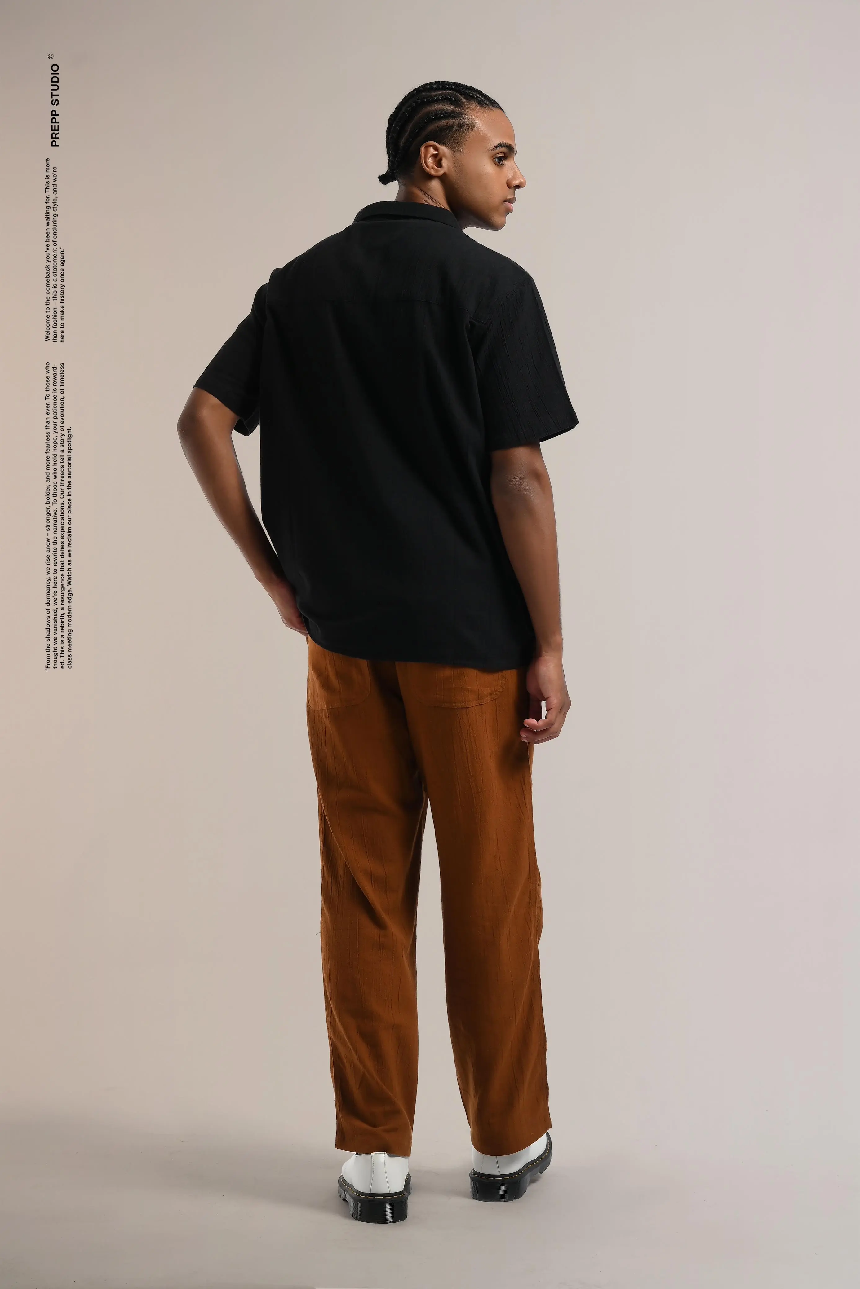 CORRUGATE CRINKLE SHIRT BLACK