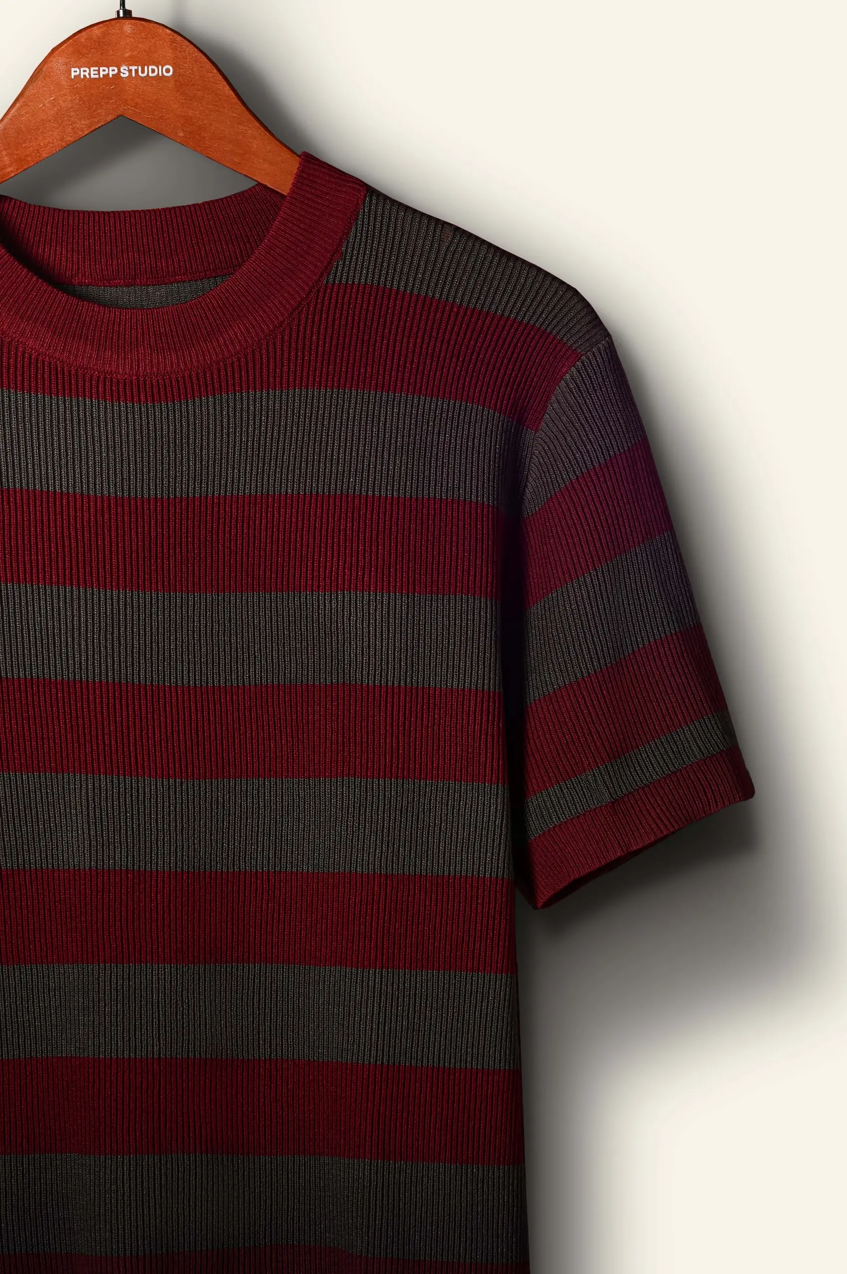 ALIGNIT STRIPE TEES MAROON
