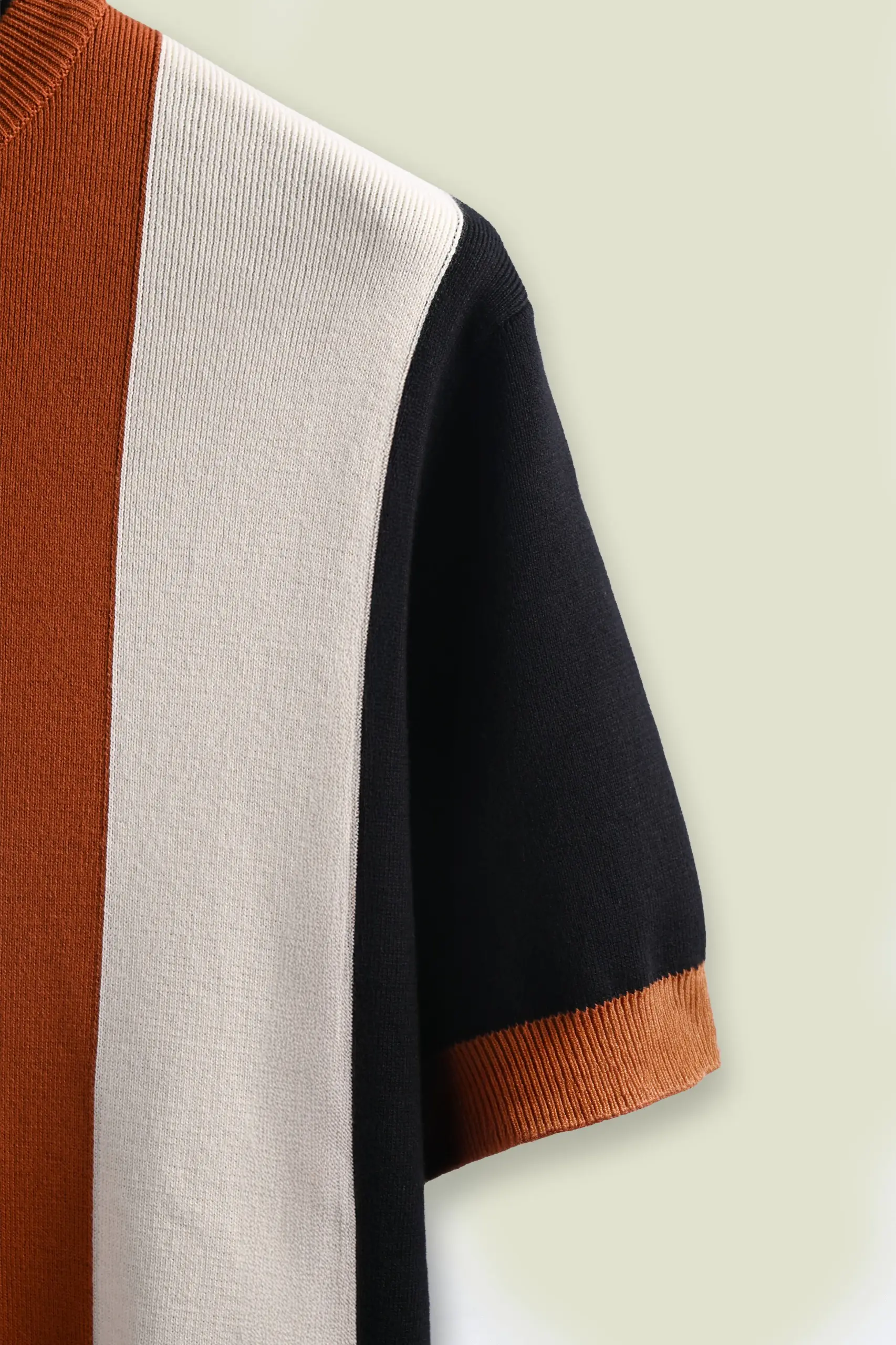 STRIERA KNIT TERRACOTTA BLACK