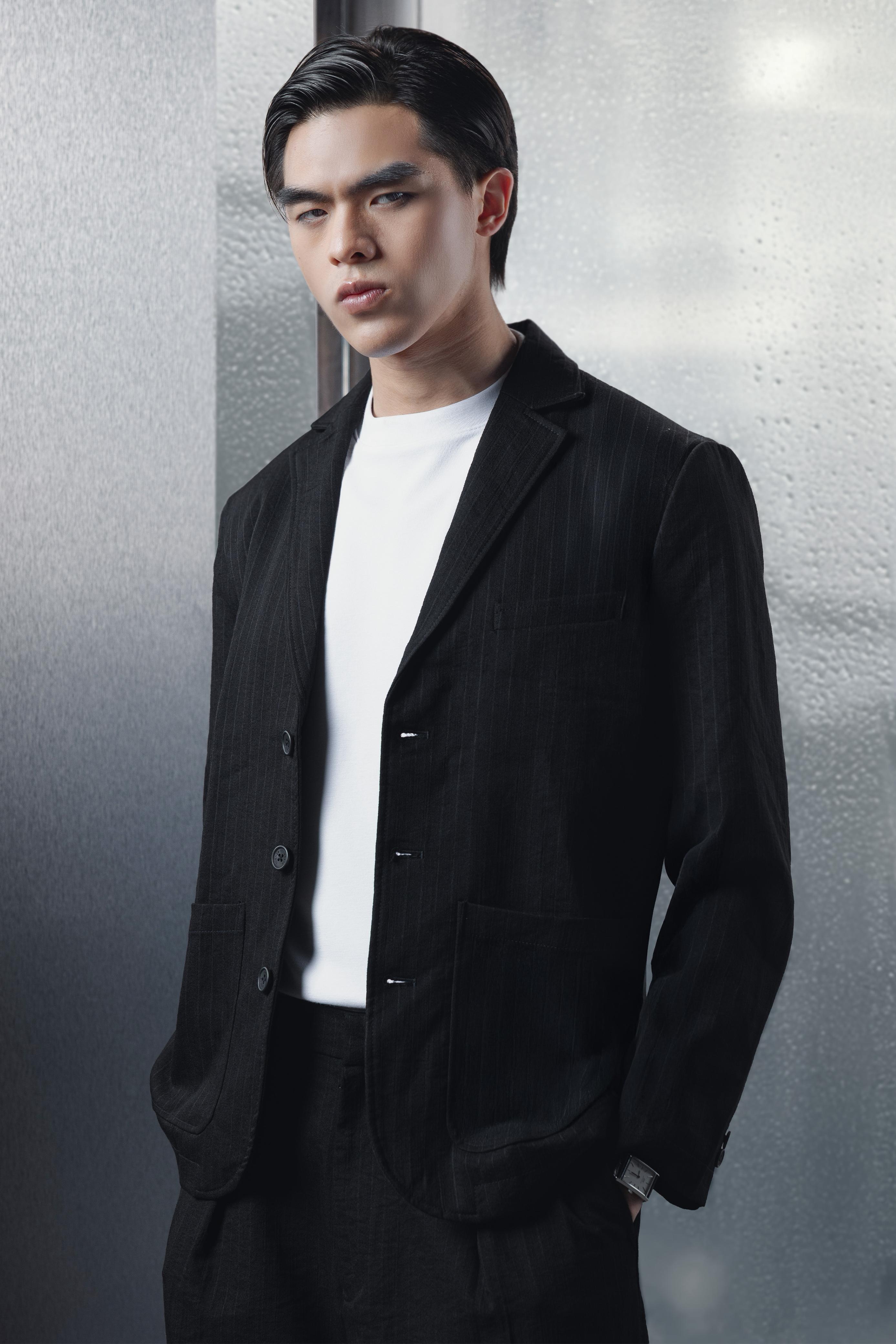 STREAKY BLAZER BLACK