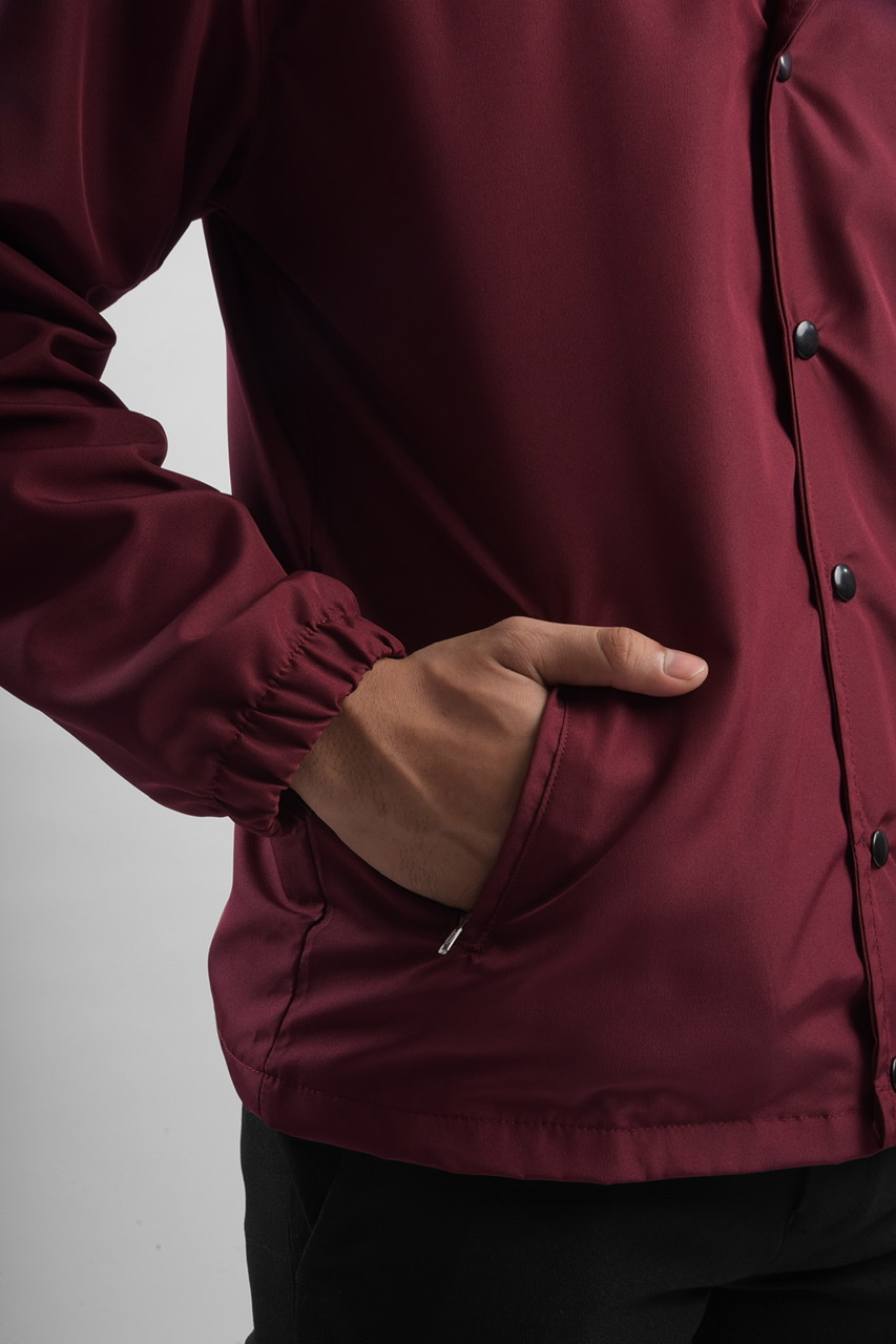 BRISTOL COACH JACKET IN MAROON