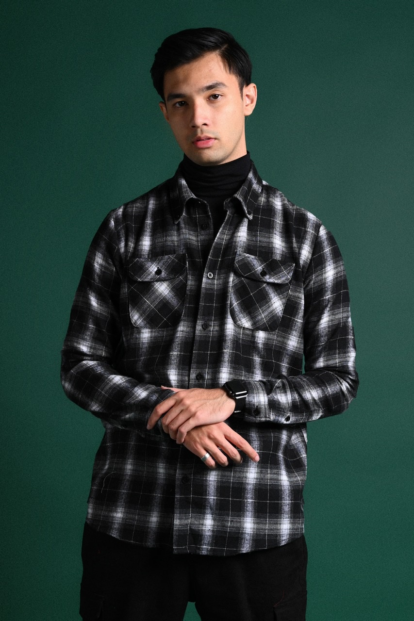 ULTIMATE DOUBLE POCKET FLANNEL SHIRT BLACK WHITE GRID