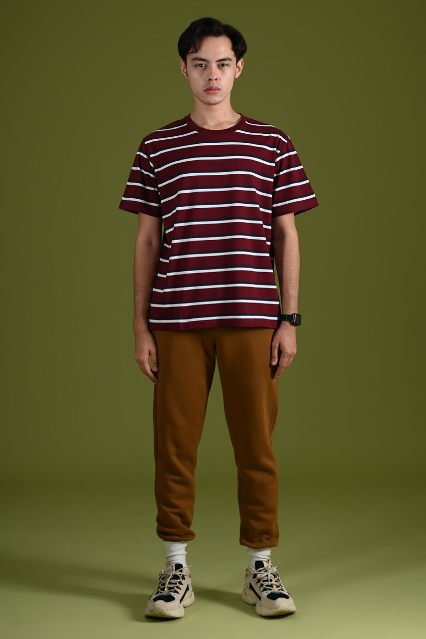 STRIPE TEES WORDING MAROON