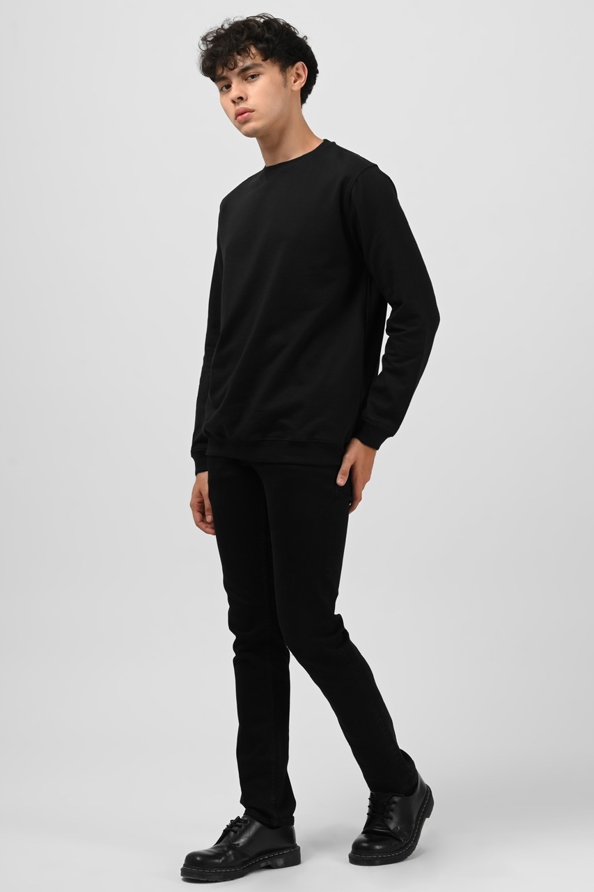 LEEDS SWEATSHIRT IN BLACK