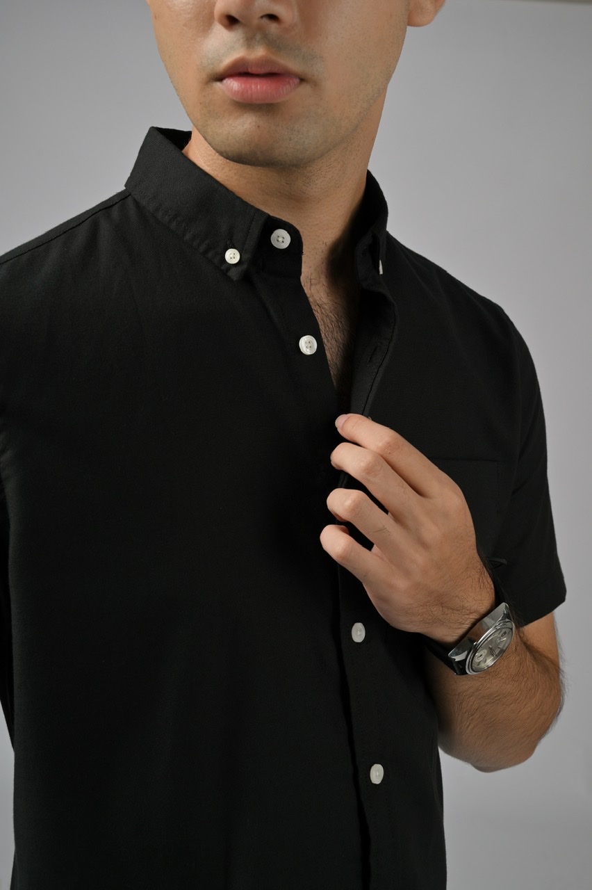 EXETER WHITE BUTTON SHORT SLEEVE SHIRT BLACK