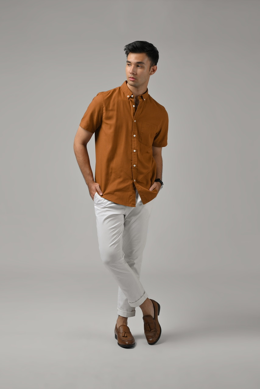 PSCO12-EXETER WHITE BUTTON SHORT SLEEVE SHIRT LIGHT BROWN