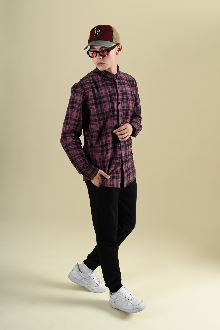 THE ULTIMATE SOLID FLANNEL MAROON