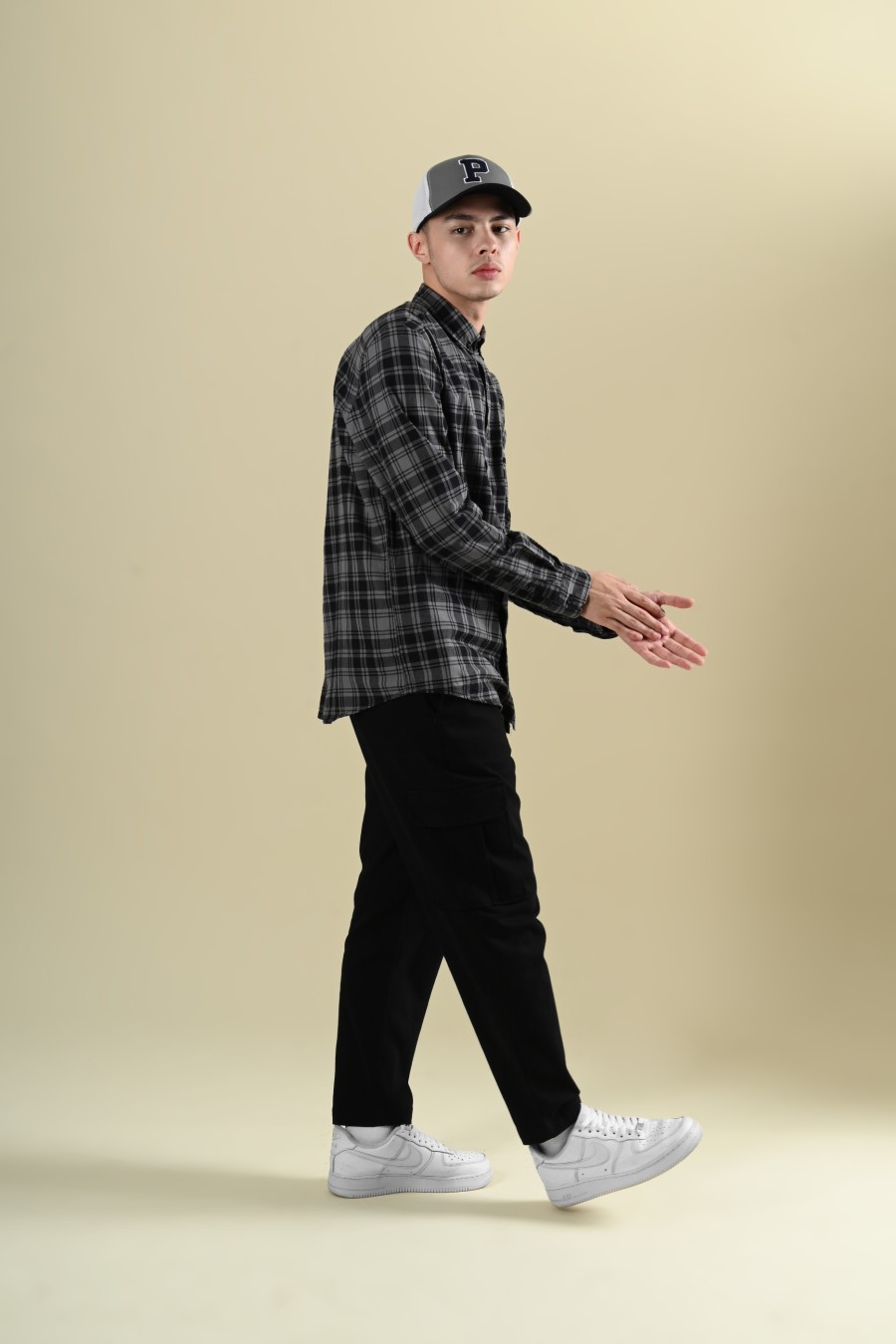THE ULTIMATE SOLID FLANNEL LIGHT GREY