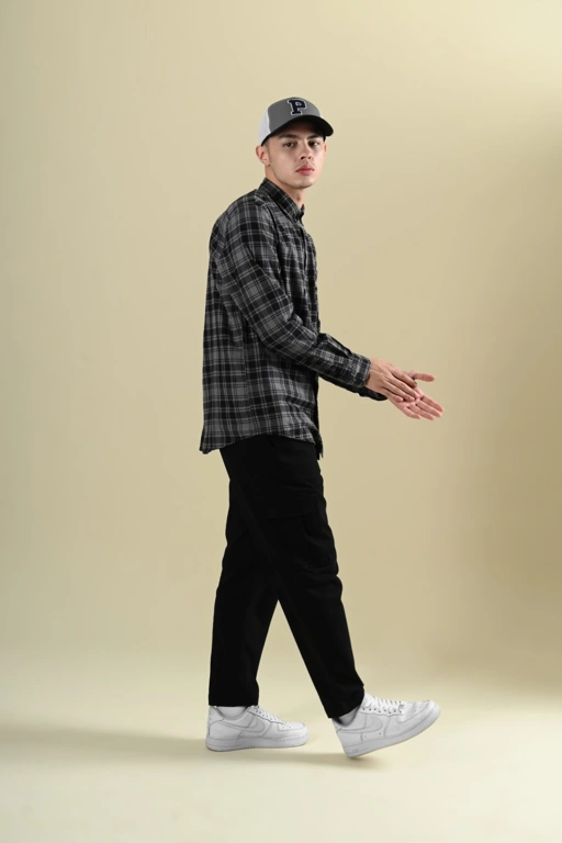 Image of THE ULTIMATE SOLID FLANNEL LIGHT GREY