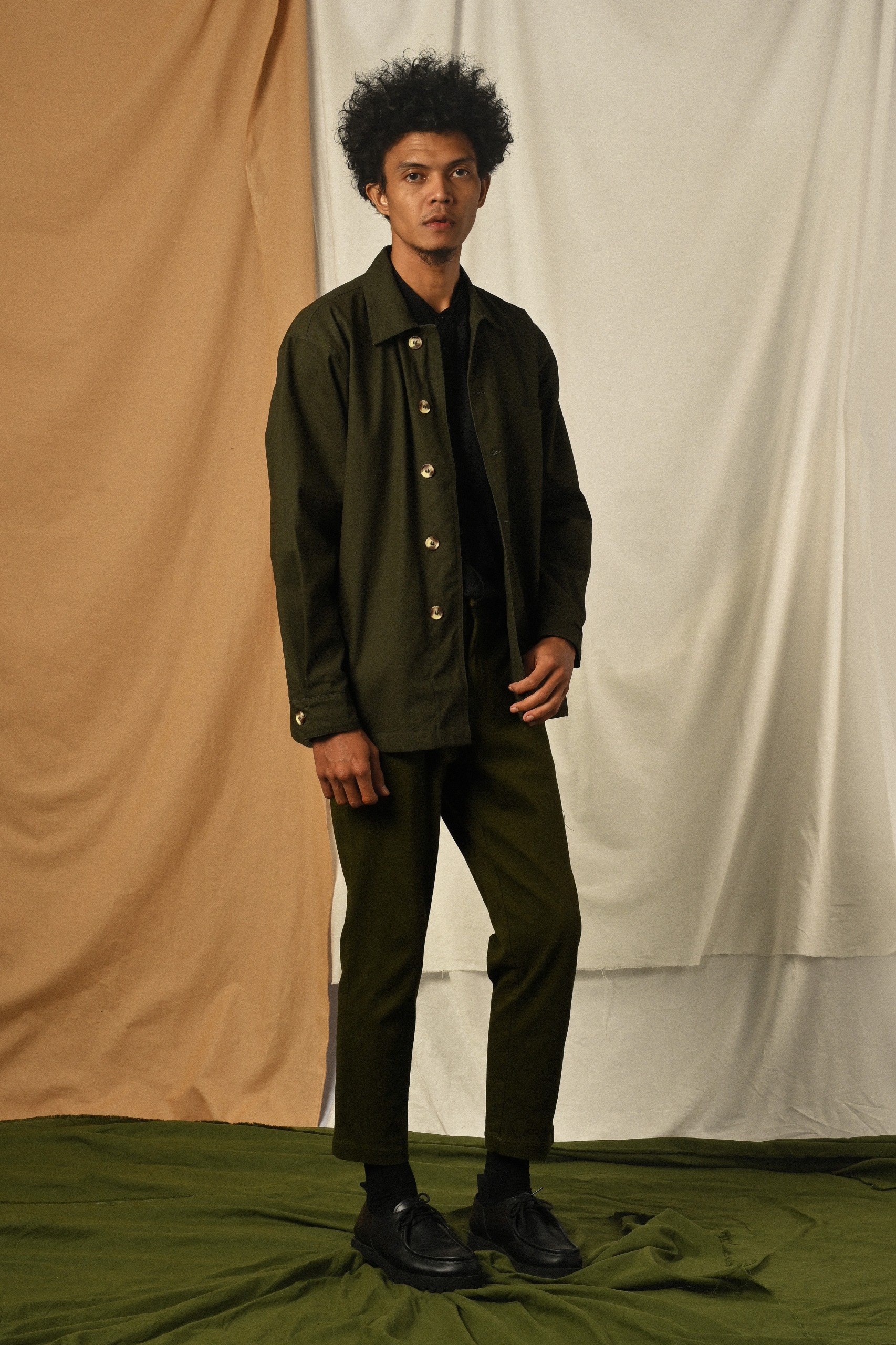 GARRET JACKET OLIVE