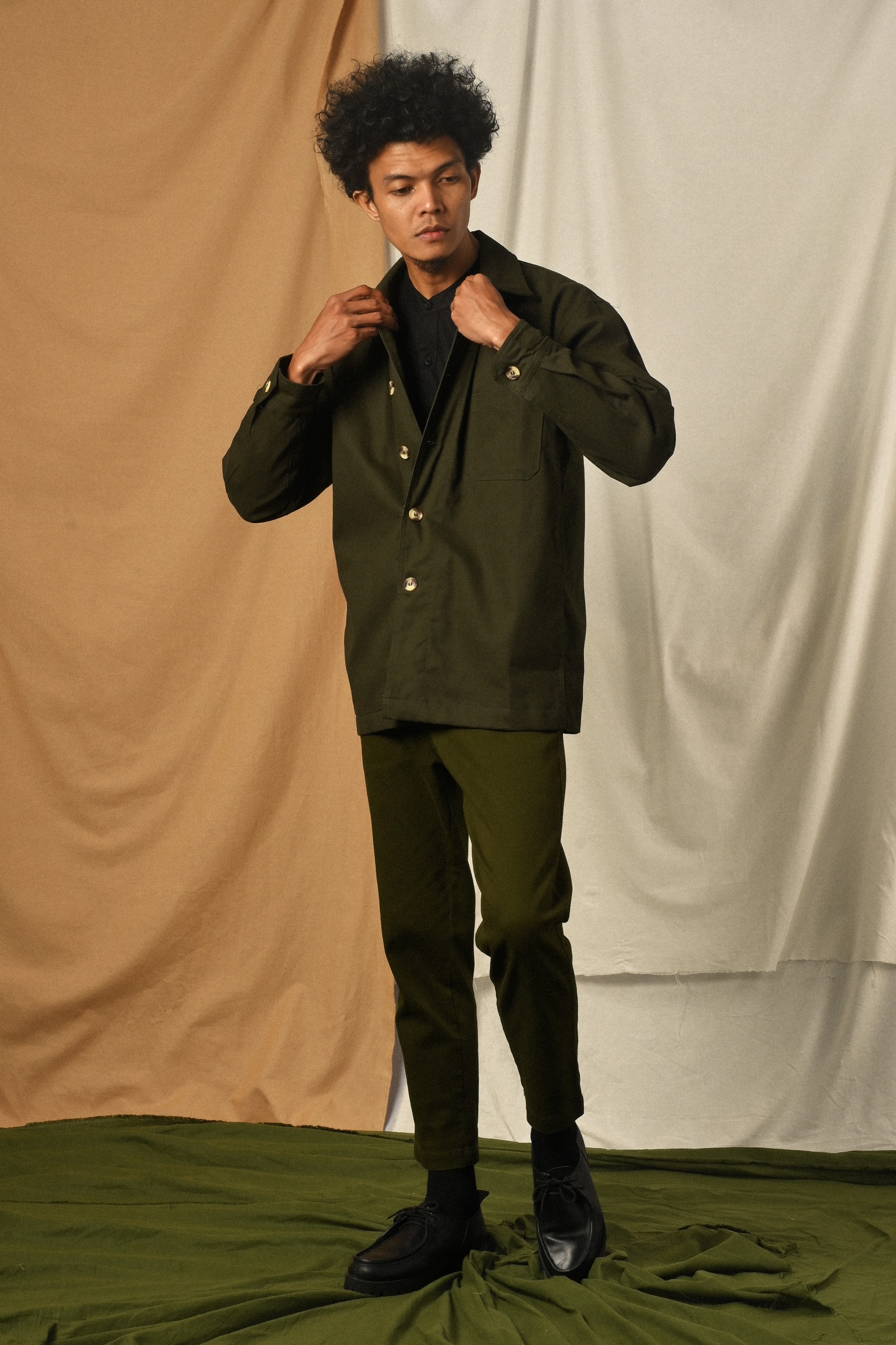 GARRET JACKET OLIVE
