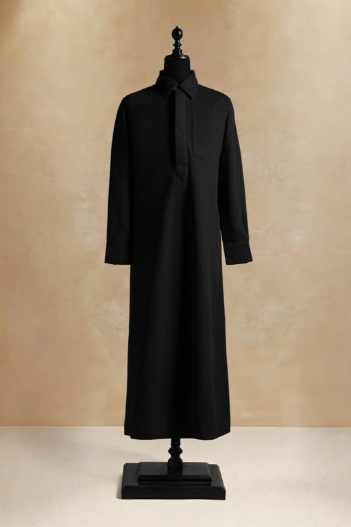 Image of Raka Thobe Black