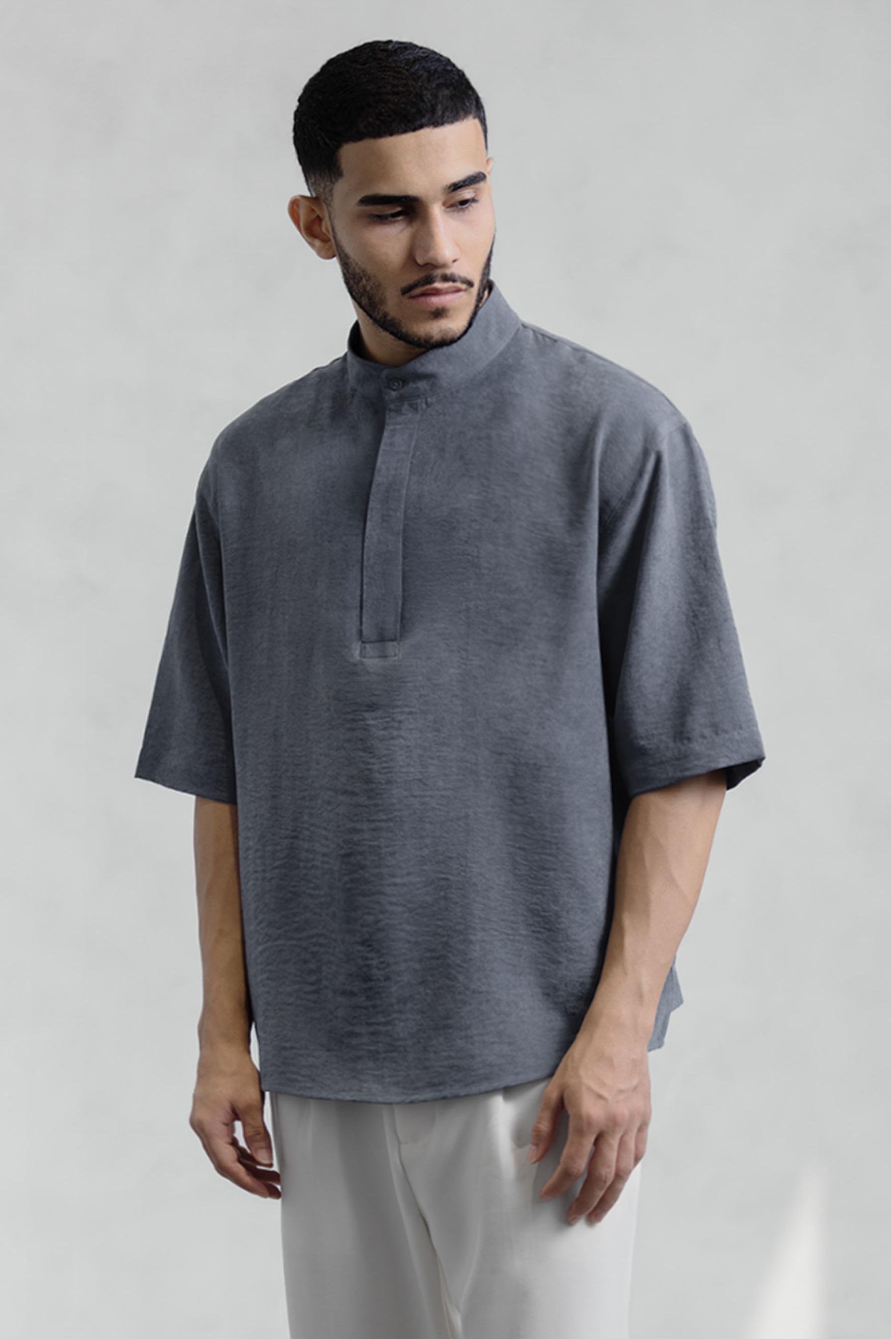 Aiko Half Oversized Shirt Smoke