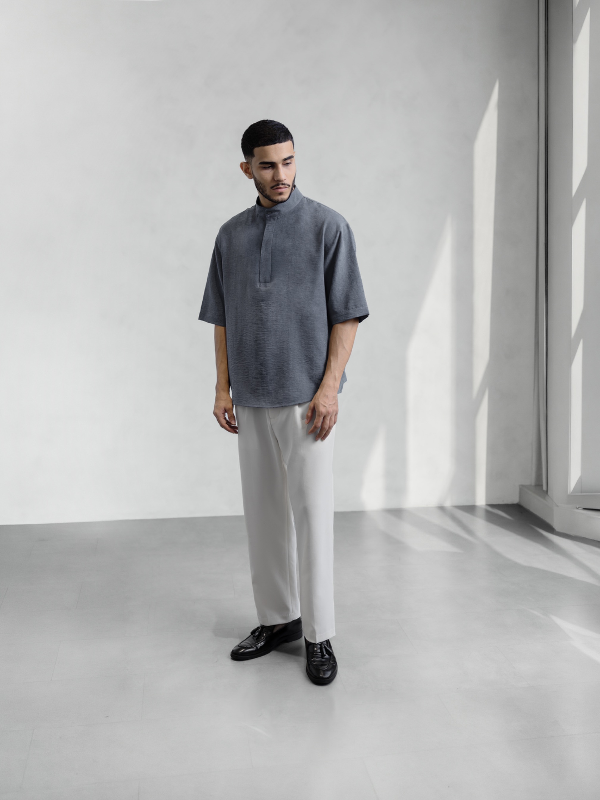 Aiko Half Oversized Shirt Smoke