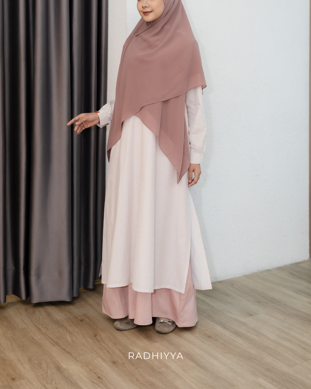 Kaia Abayunik - Frenchpink Stripes