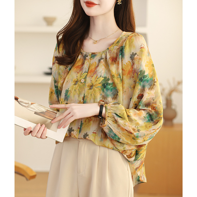 LYR309 | SELYRA Korean Floral Blouse Wanita – Soft Chiffon Long Sleeve Top