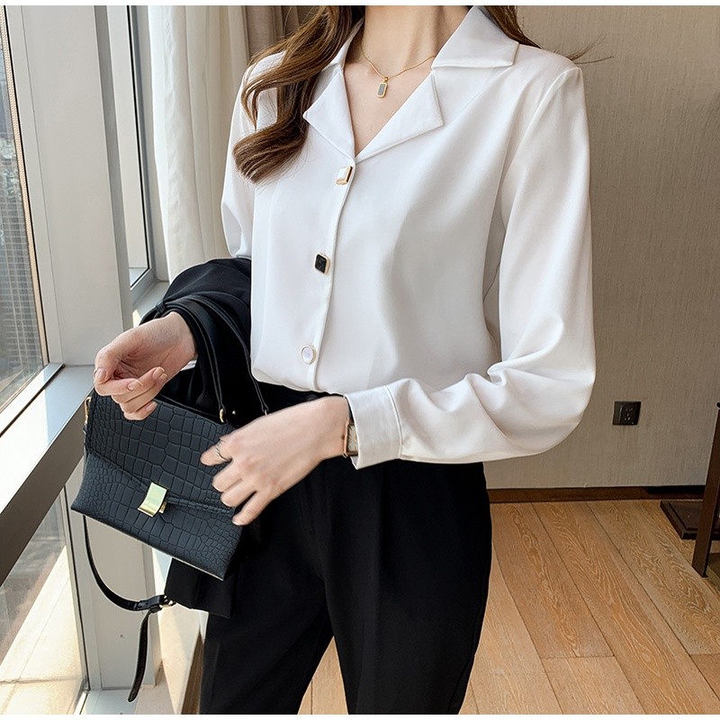 LYR316 | SELYRA Korean Gold Button Blouse Wanita – Elegant Office Long Sleeve Top