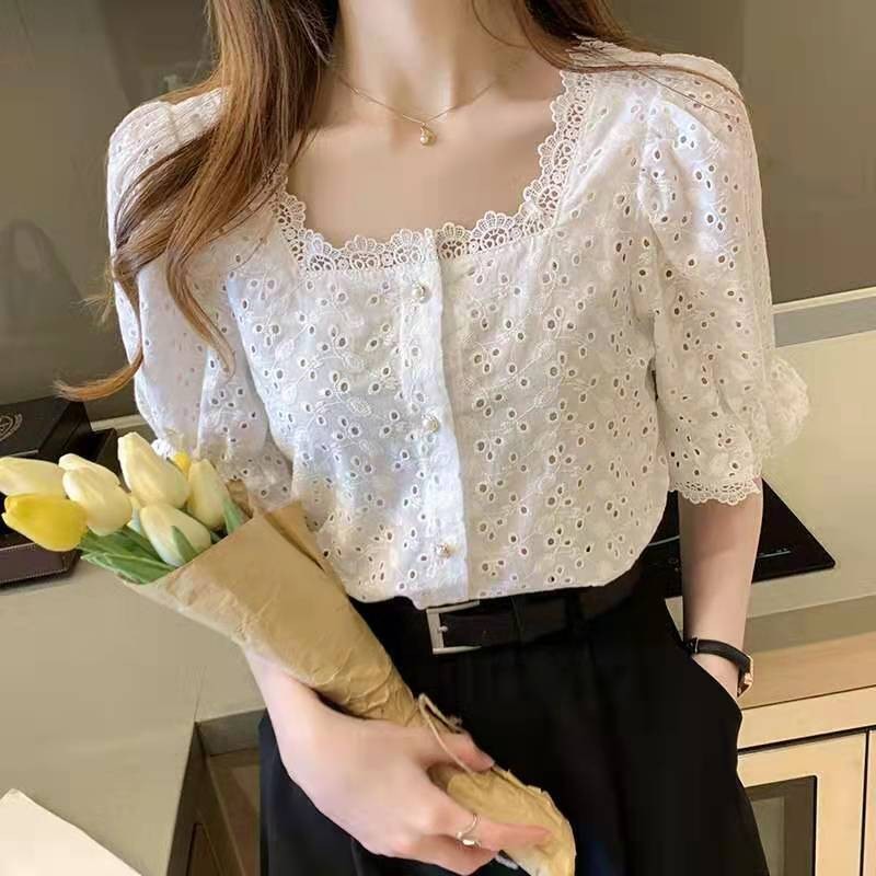 LYR301 | SELYRA Korean Eyelet Blouse Wanita – Blouse Putih Feminine Daily Wear