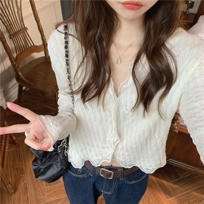 LYR308 | SELYRA Soft Korean Knit Blouse Wanita – V Neck Textured Daily Top