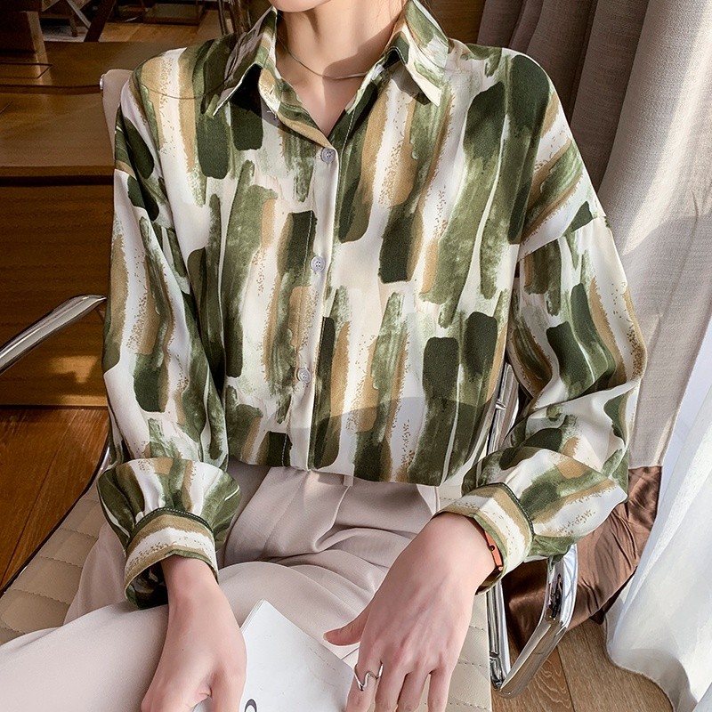 LYR312 | SELYRA Korean Abstract Stripe Blouse Wanita – Long Sleeve Office Top