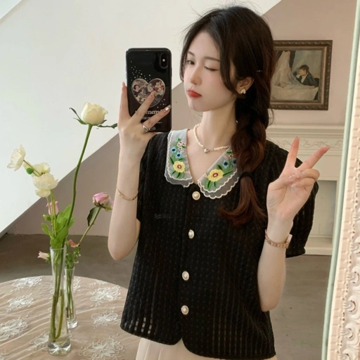 Image of Caitlin Blouse